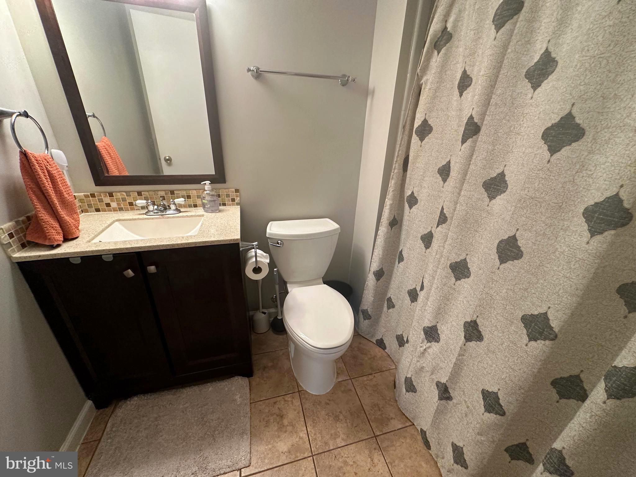 ORANGE HUNT ESTATES WEST - Residential