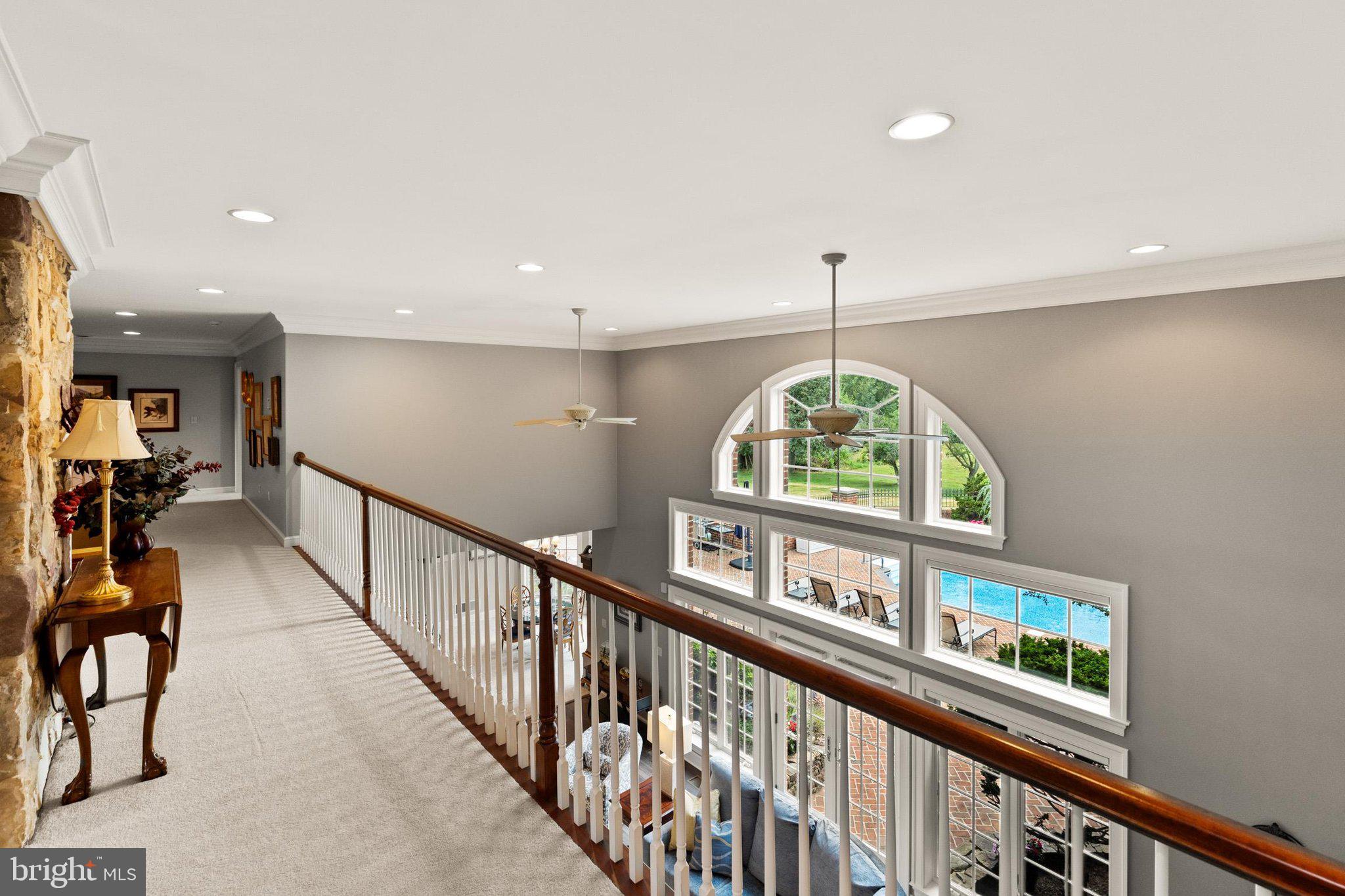 THORNHILL - Residential