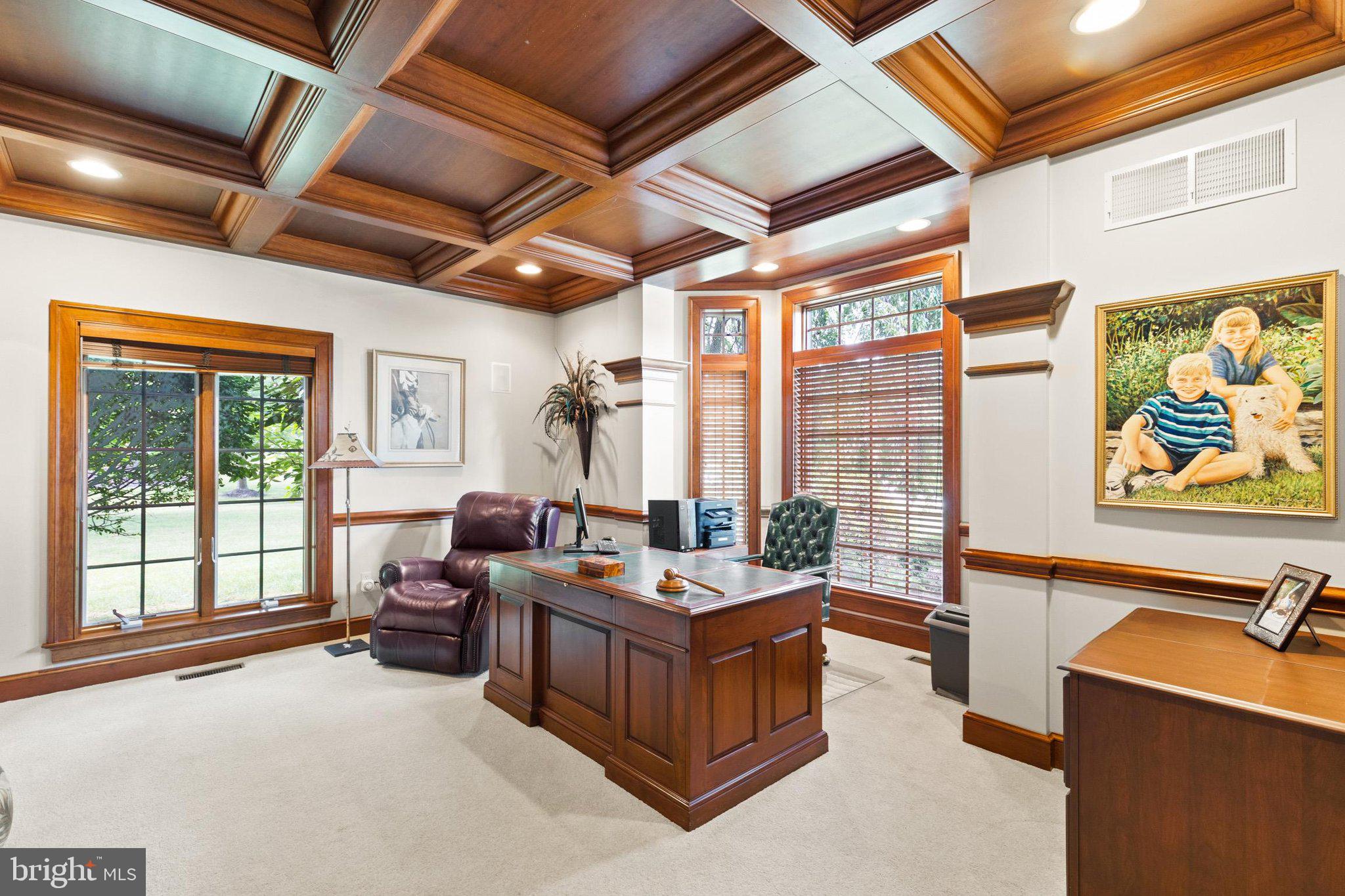 THORNHILL - Residential