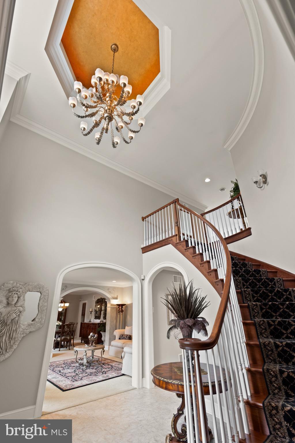 THORNHILL - Residential
