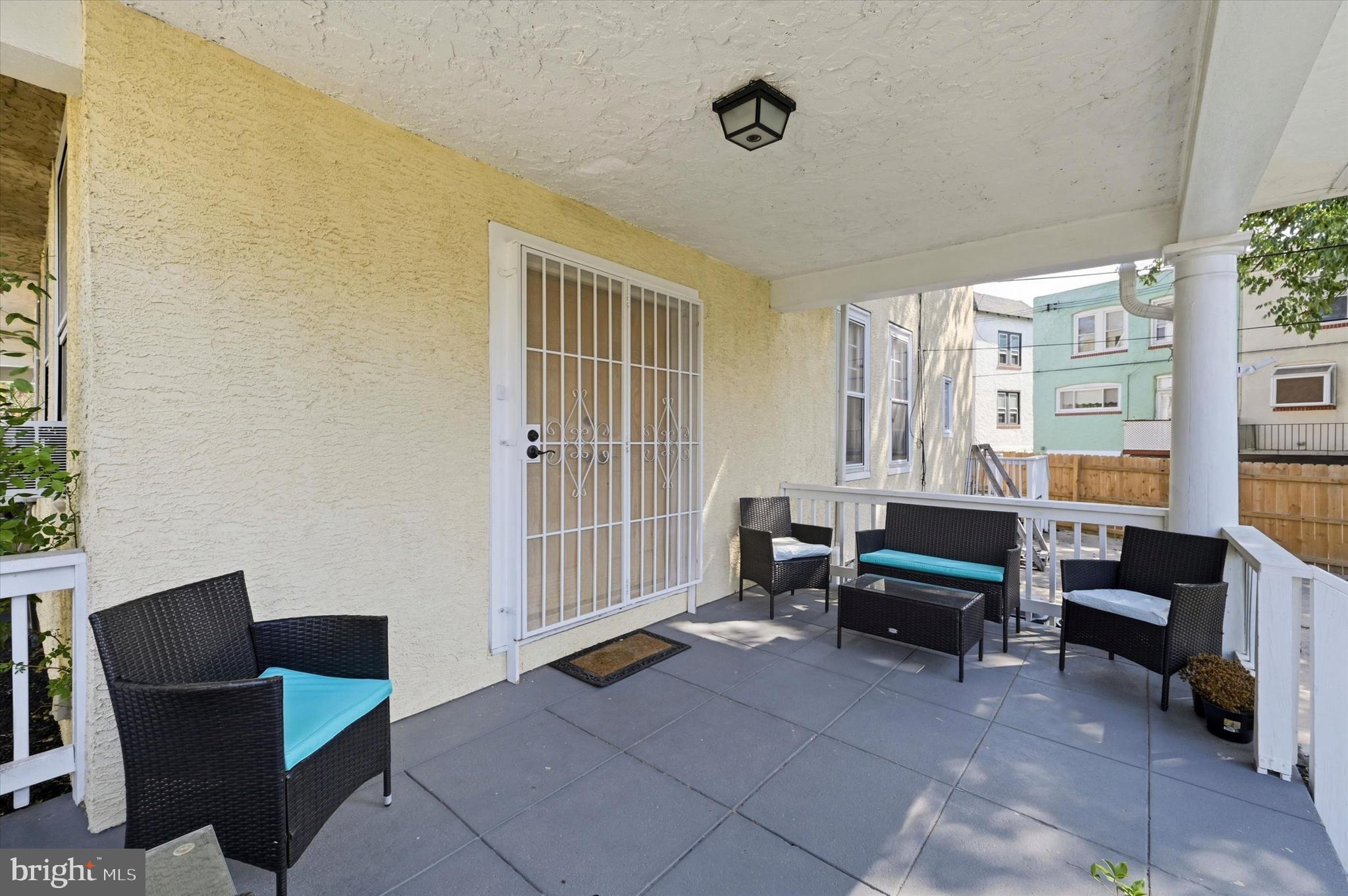 LANSDOWNE - Residential