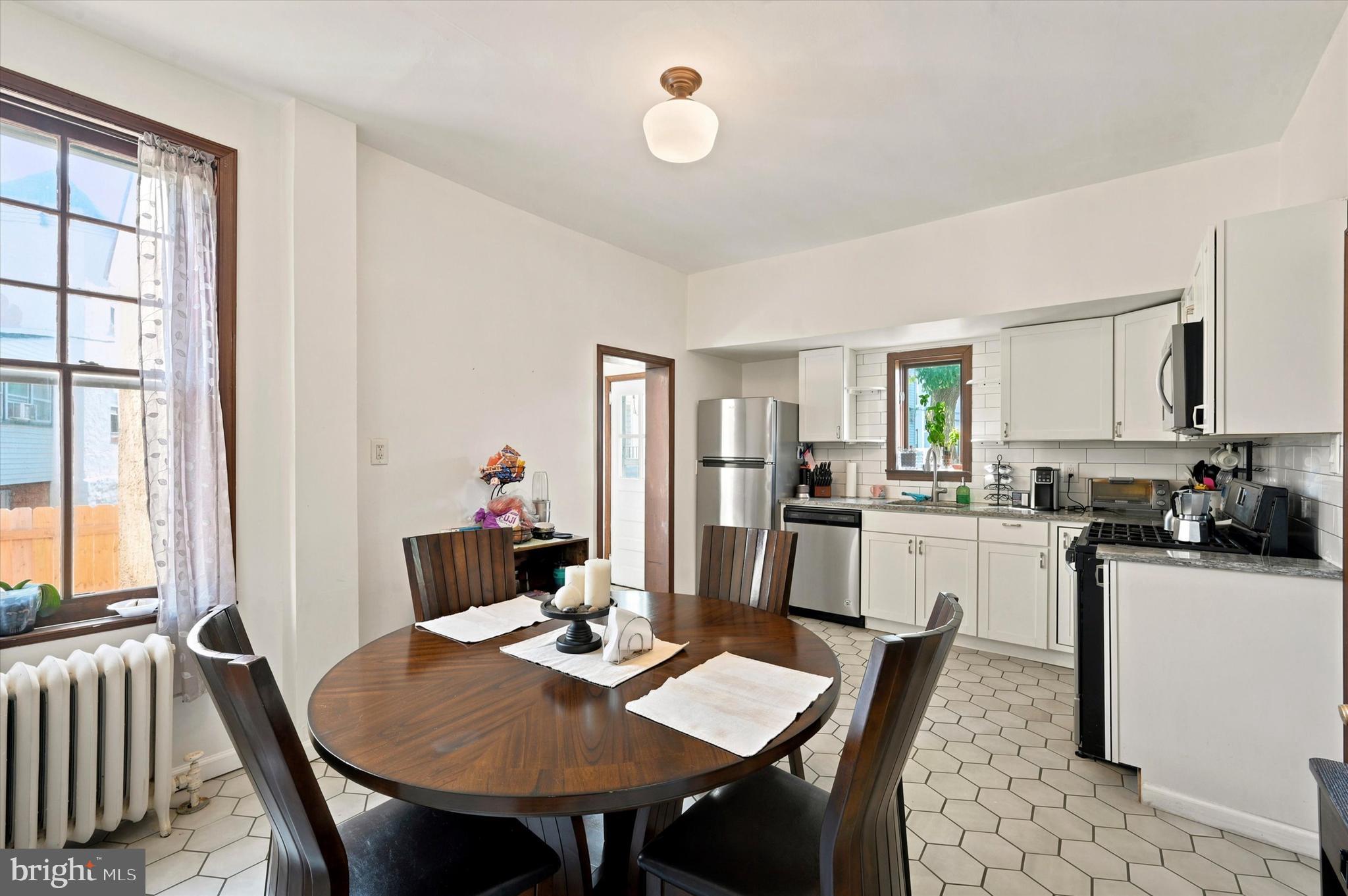 LANSDOWNE - Residential