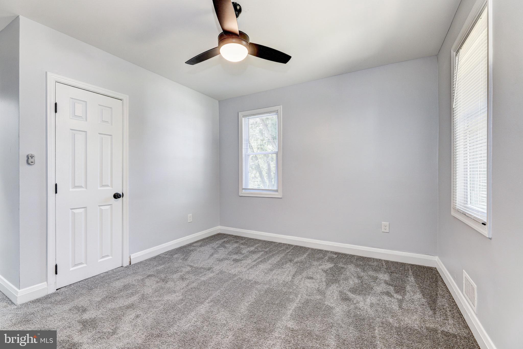 GLEN OAKS - Residential