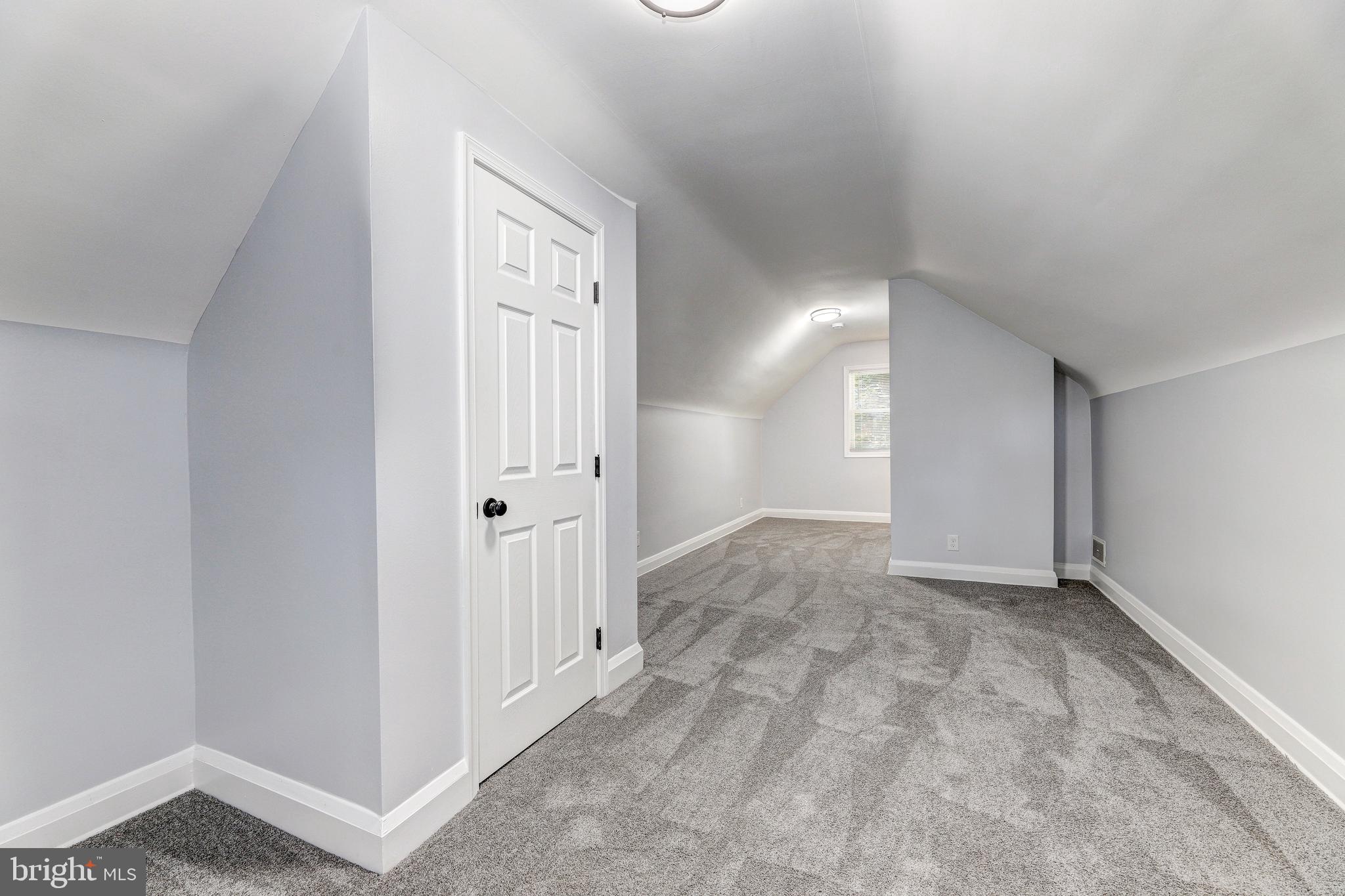 GLEN OAKS - Residential