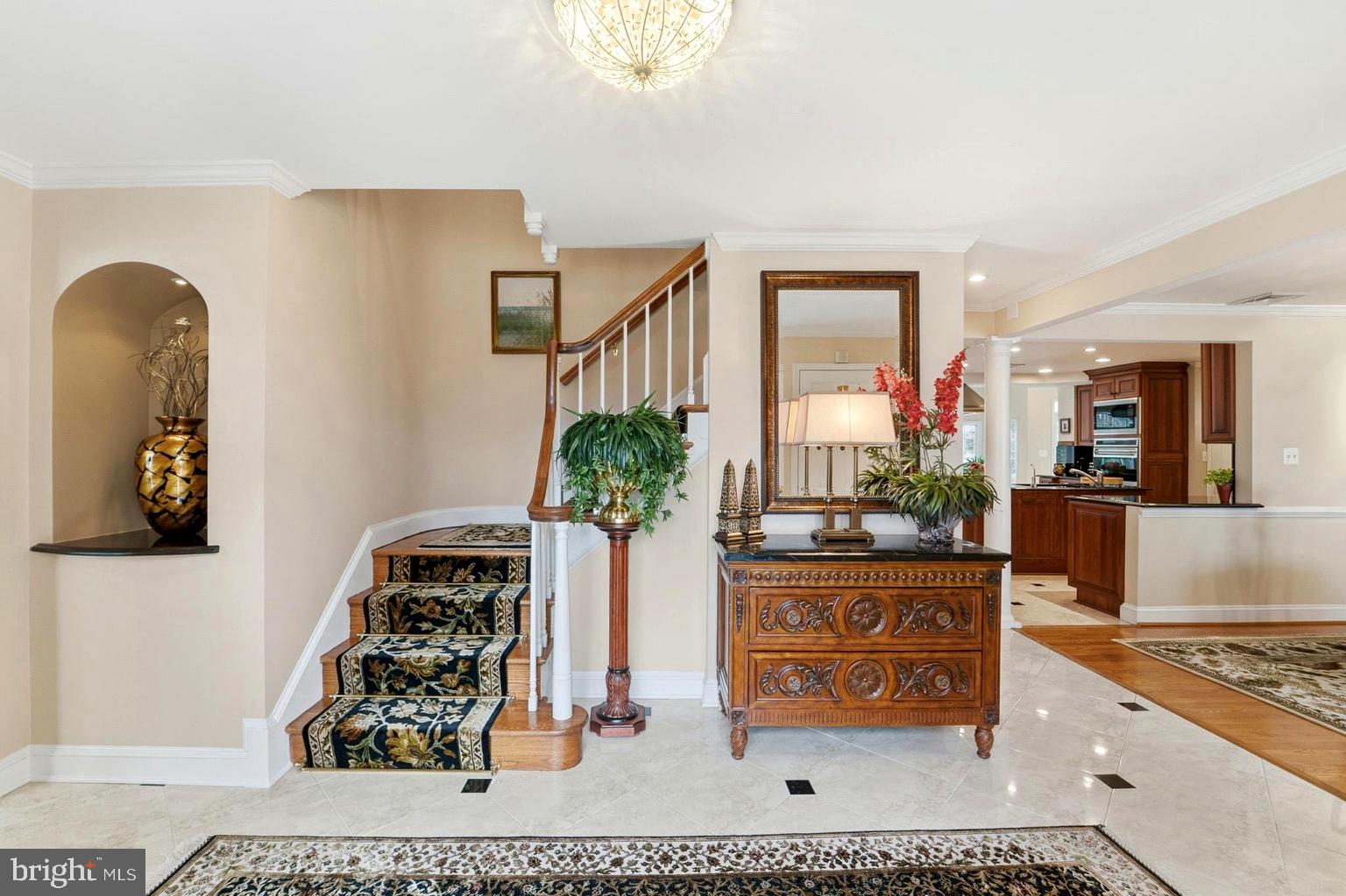 RIVERSIDE MANOR - Residential