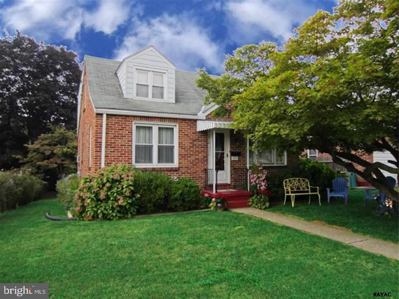 Charming 3BR 2BA Cape Cod in popular East York. Eat-in-KIT w/some appls, opens to covered patio which leads to partially fenced yard. This is an area that is great to relax in at the end of the day. Separate DR w/c-fan & carpet. 1st fl bedrm. Two BR on 2nd fl, half bath - third area being used as a study.  One car OS garage w/rear entrance. Great area for walks.