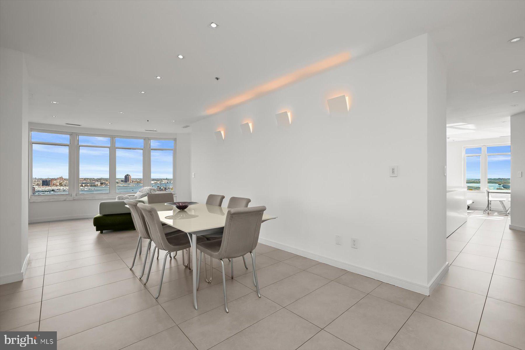 HARBORVIEW - Residential