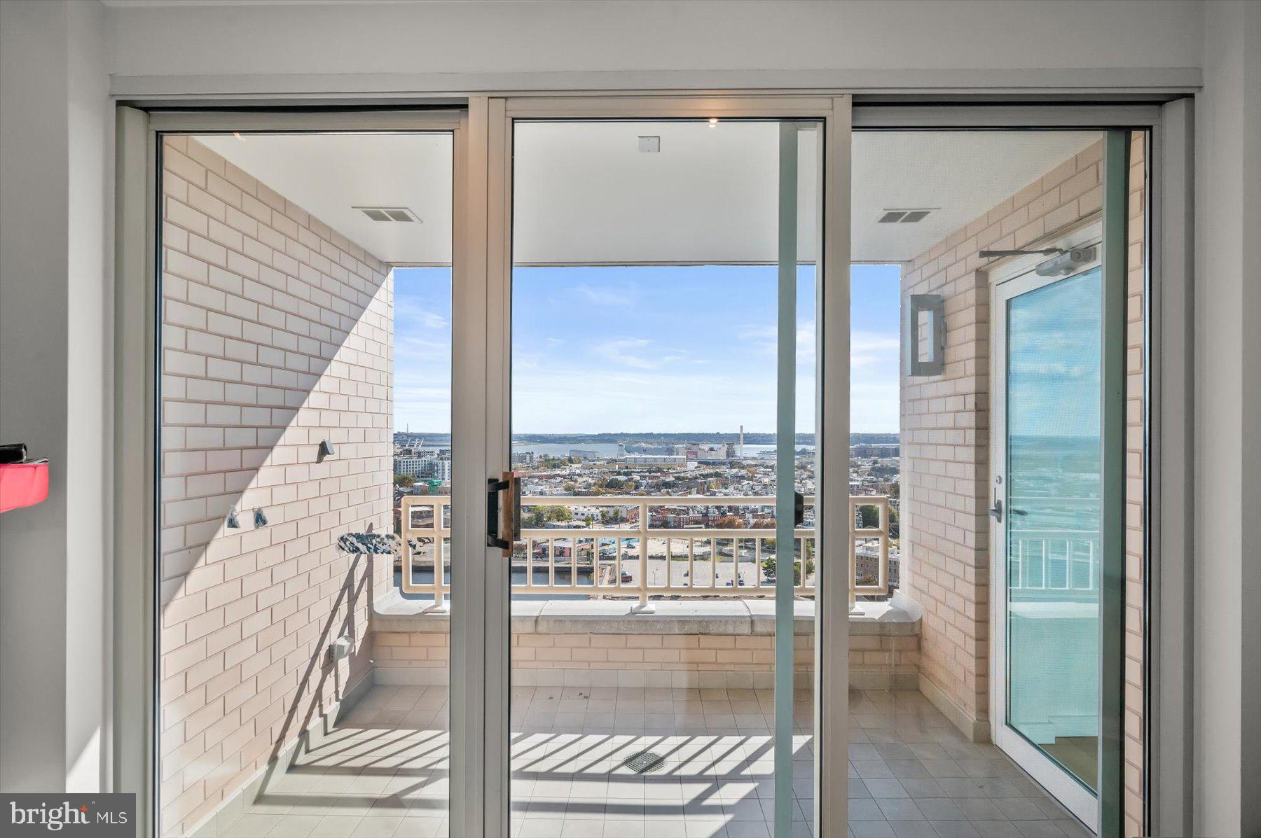 HARBORVIEW - Residential
