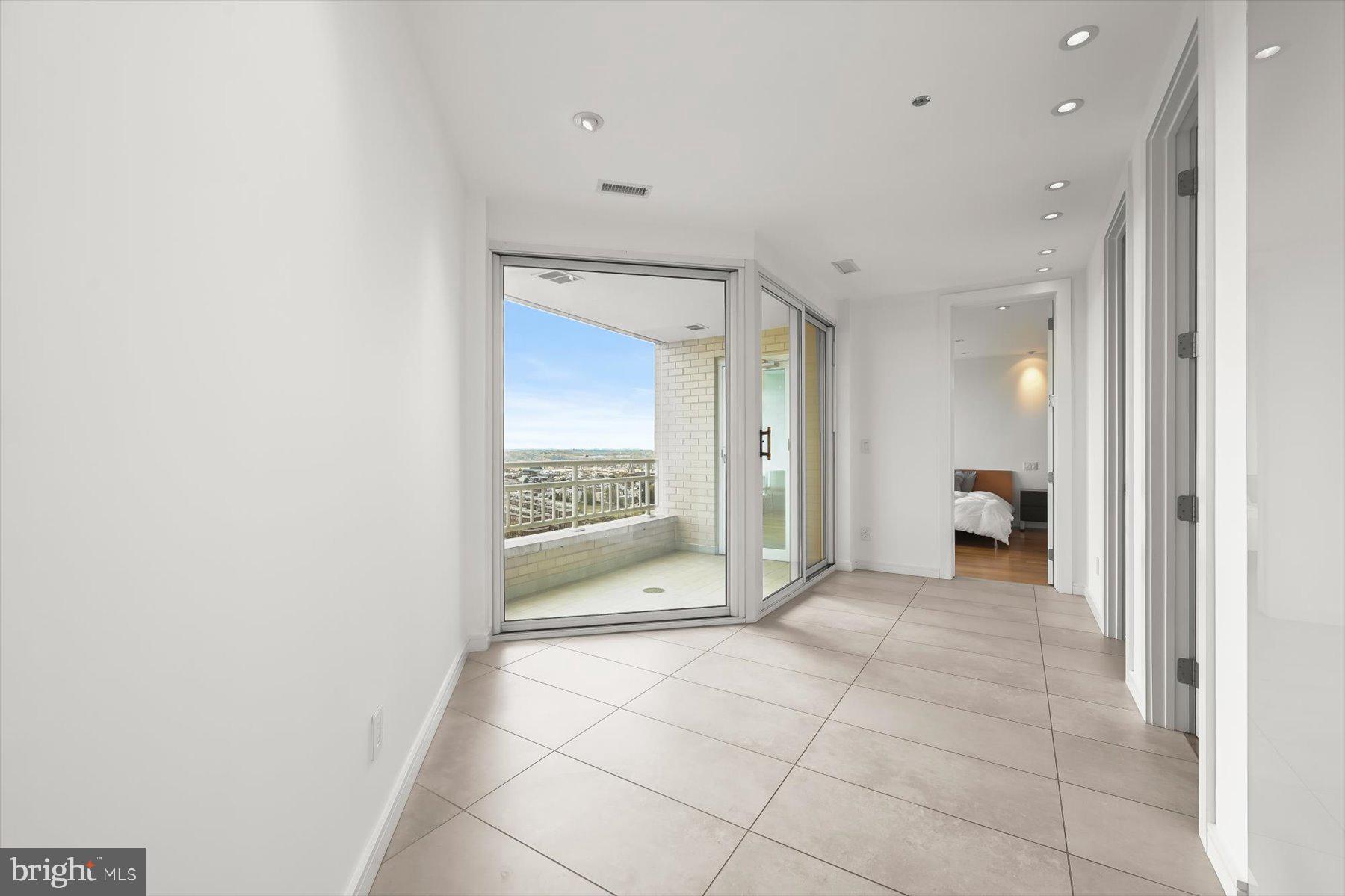 HARBORVIEW - Residential