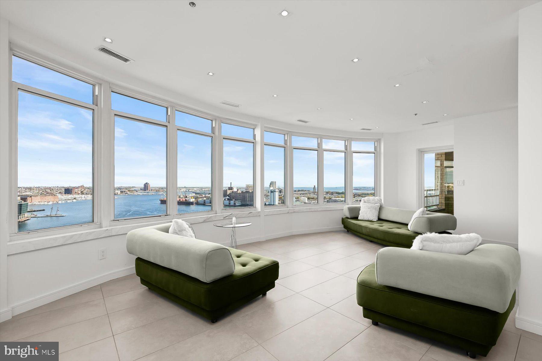 HARBORVIEW - Residential