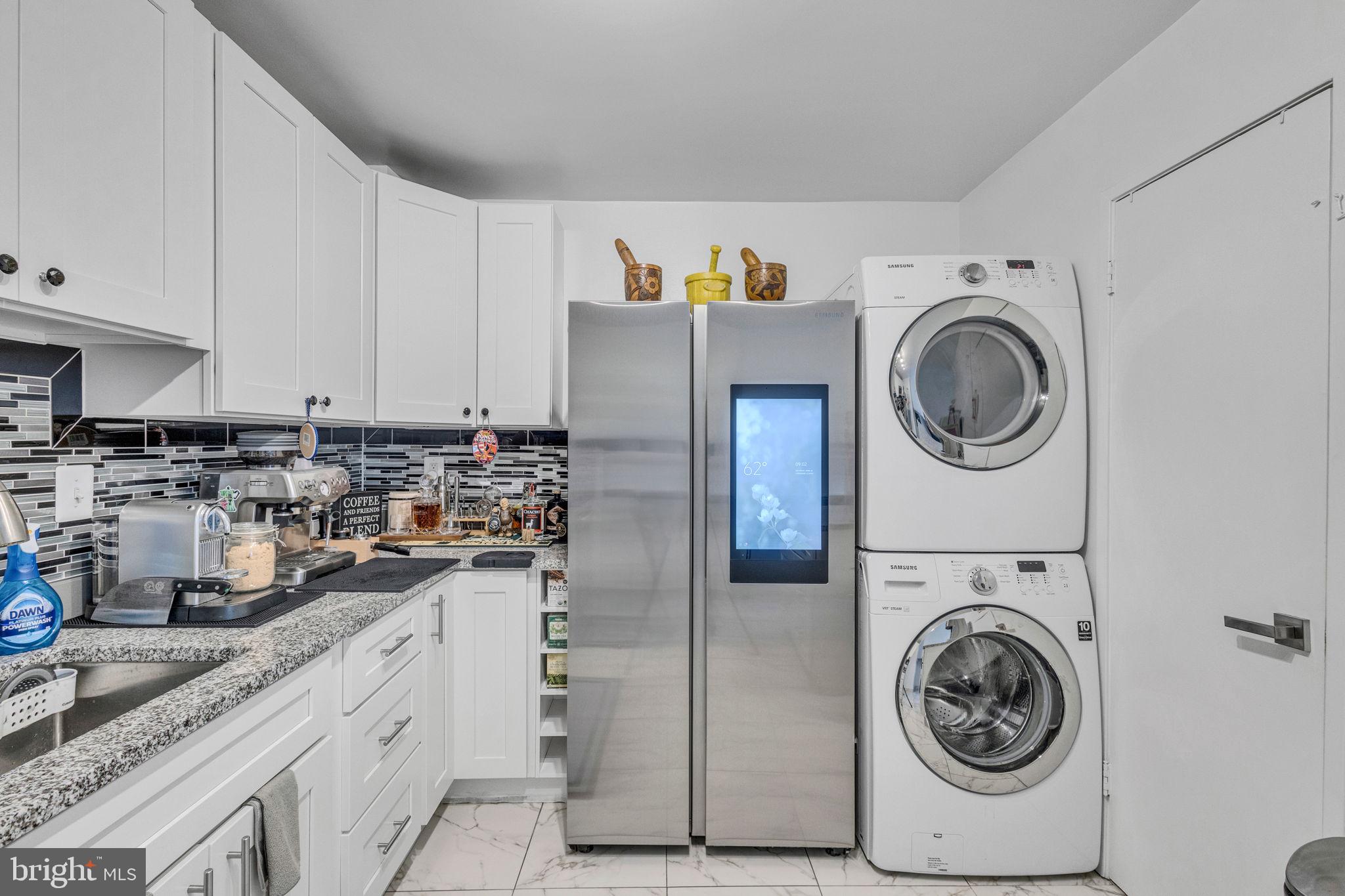 WATERGATE AT LANDMARK - Residential Lease