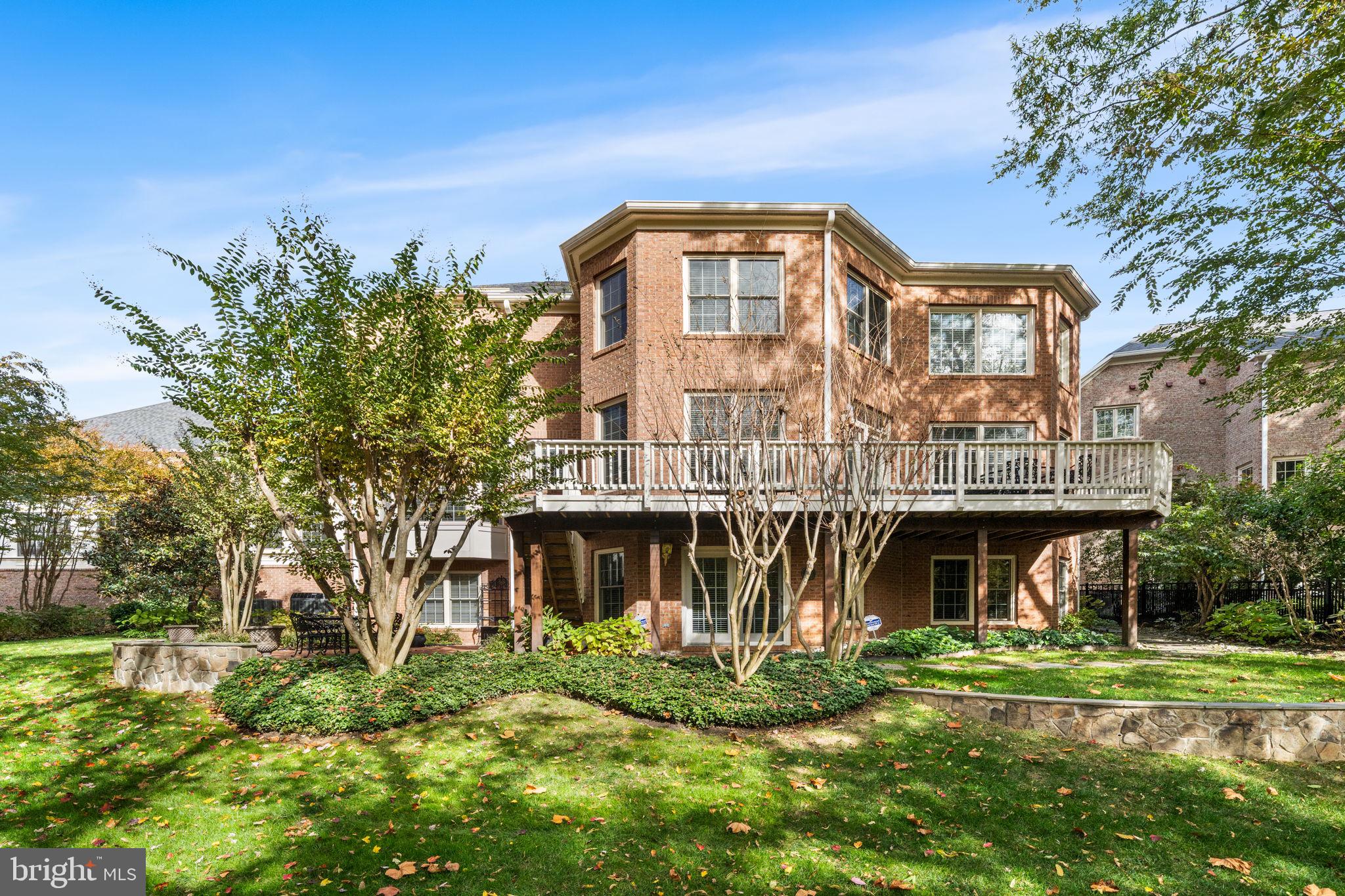 FARRCROFT - Residential