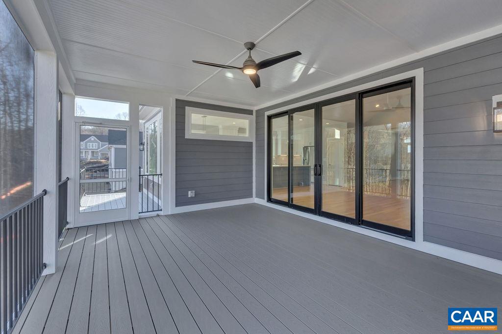 MONTGOMERY RIDGE - Residential