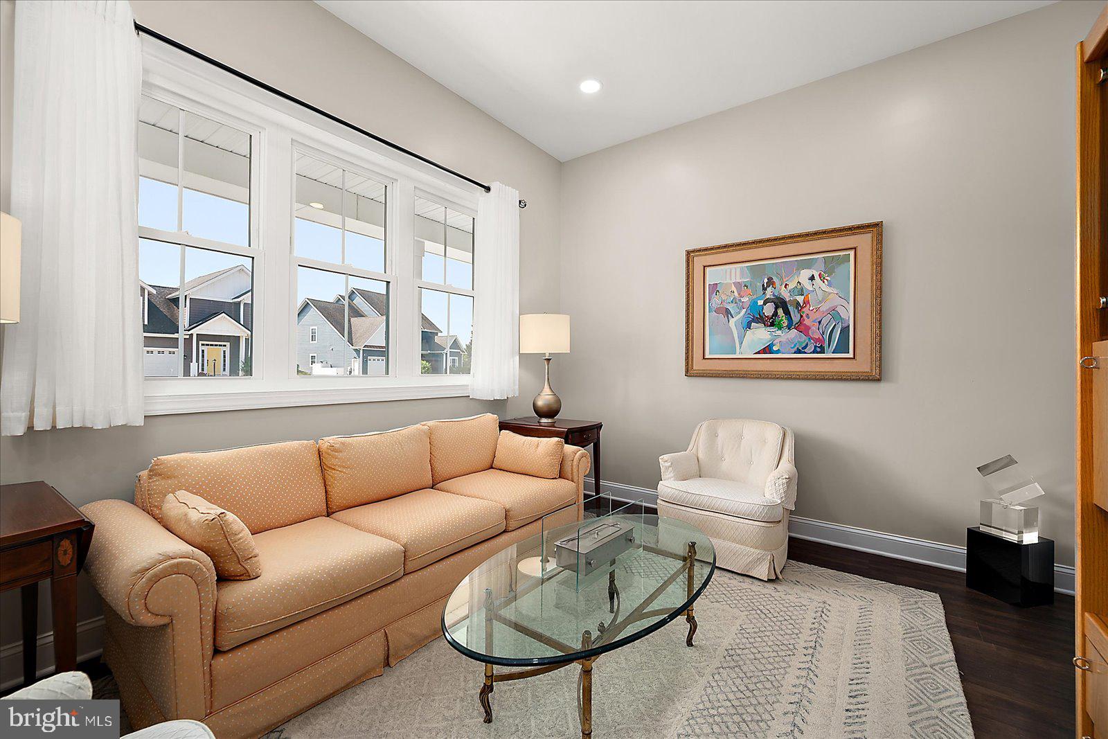 GLEN RIDDLE - Residential