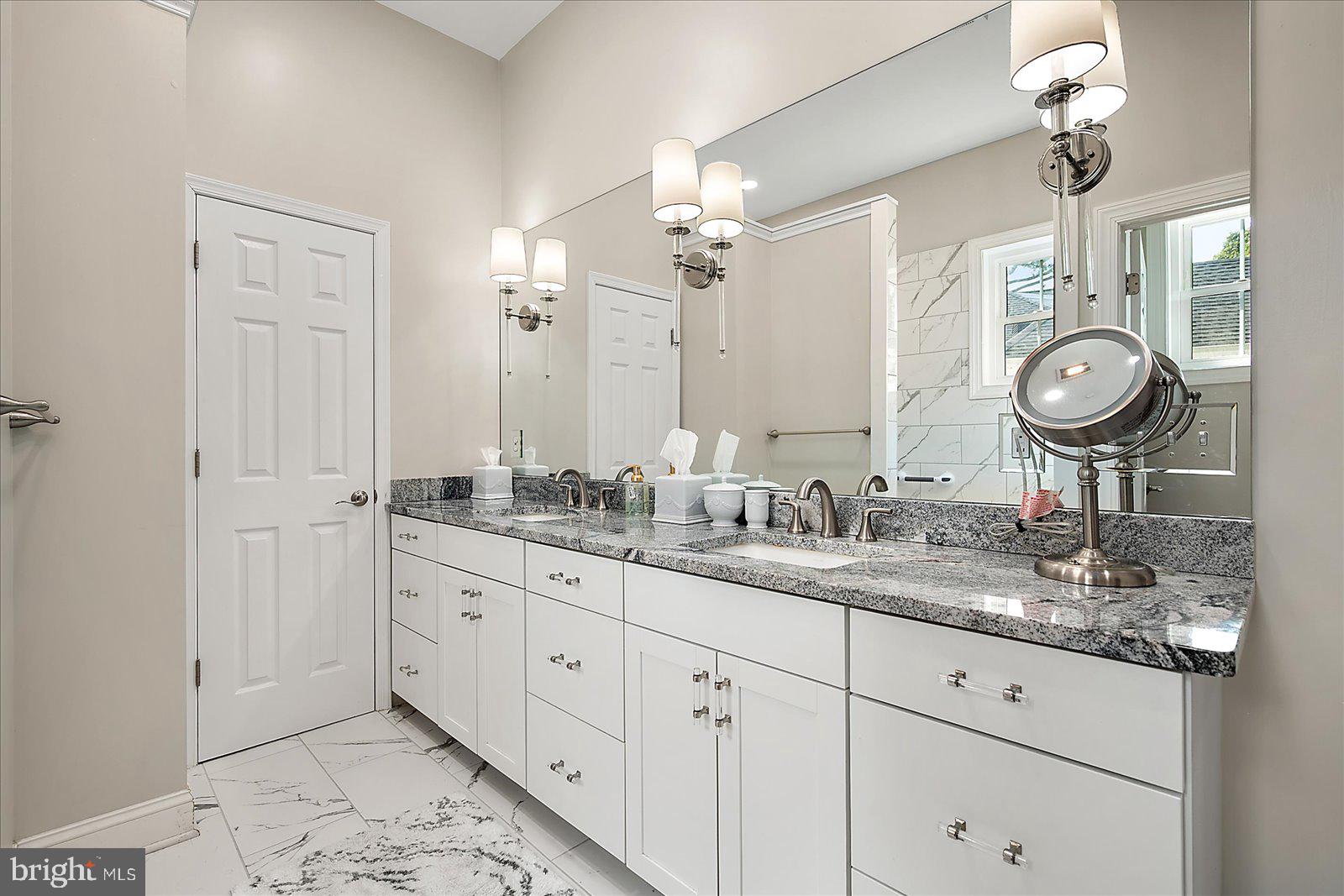 GLEN RIDDLE - Residential