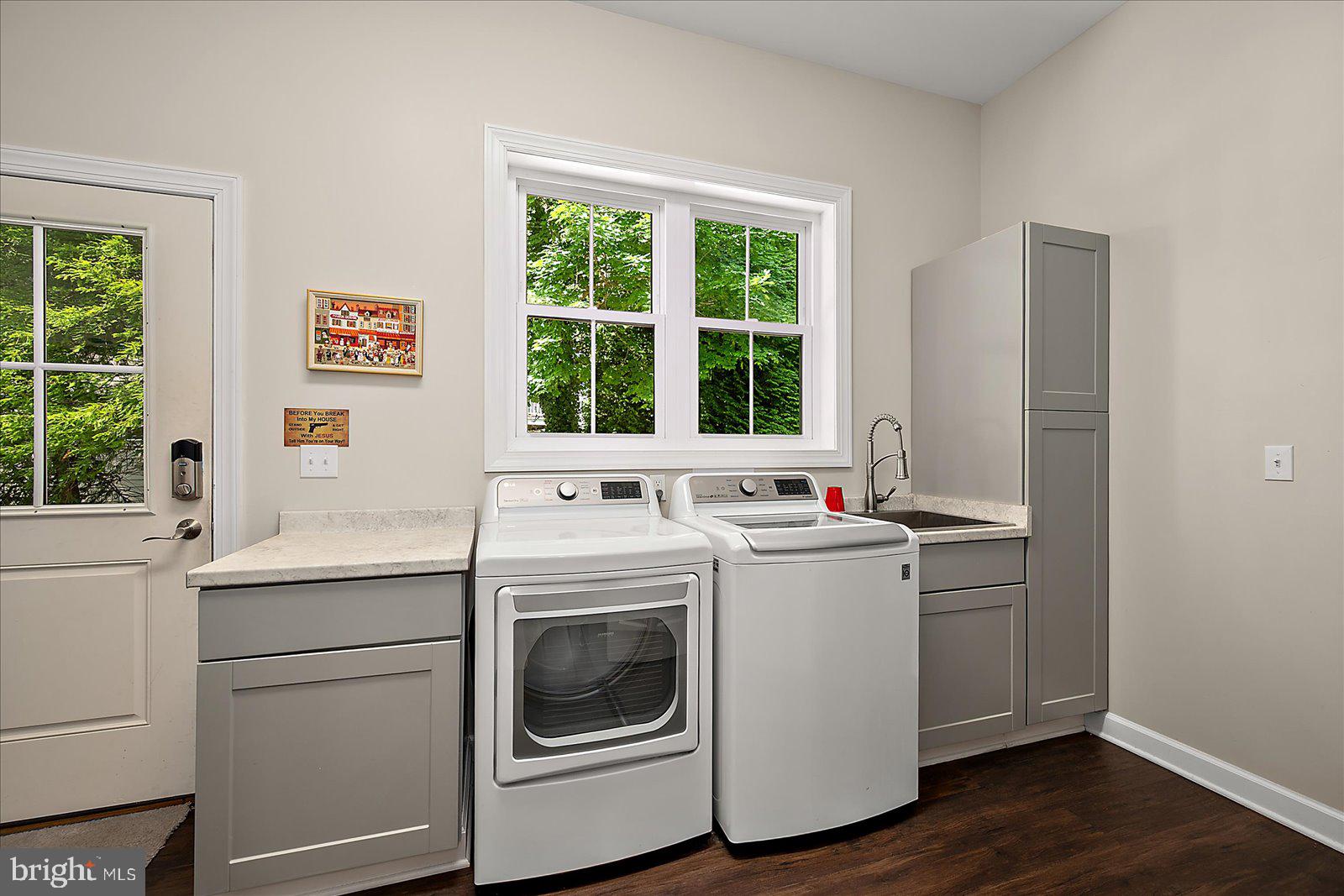 GLEN RIDDLE - Residential