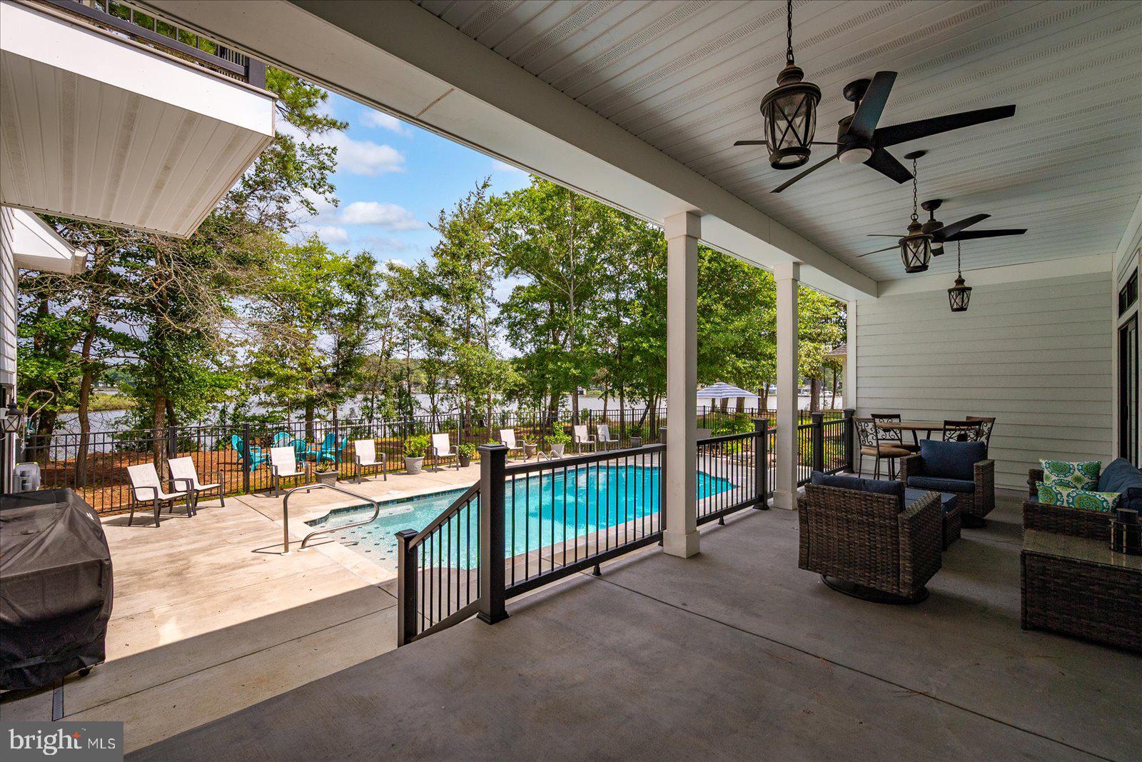 GLEN RIDDLE - Residential