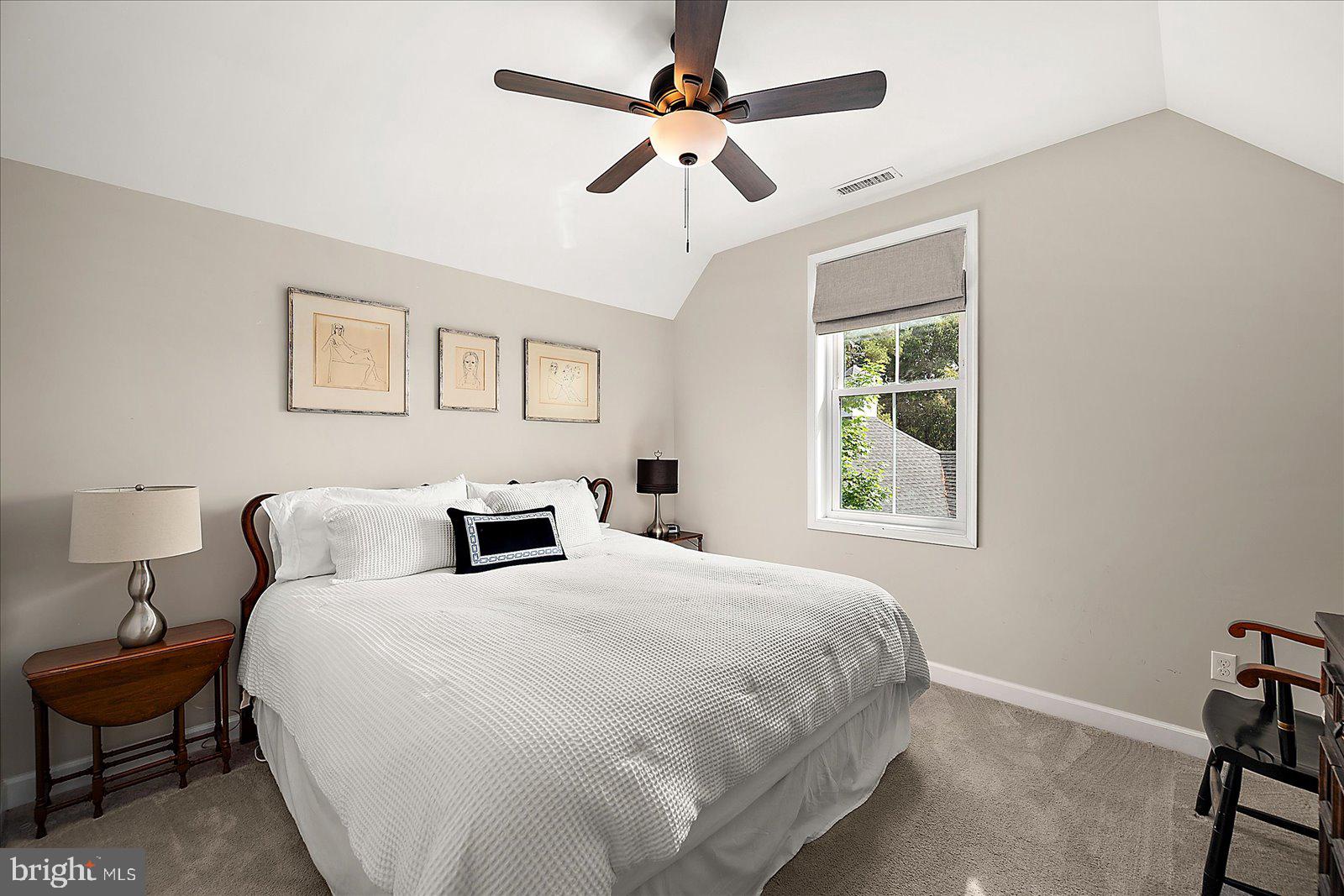 GLEN RIDDLE - Residential