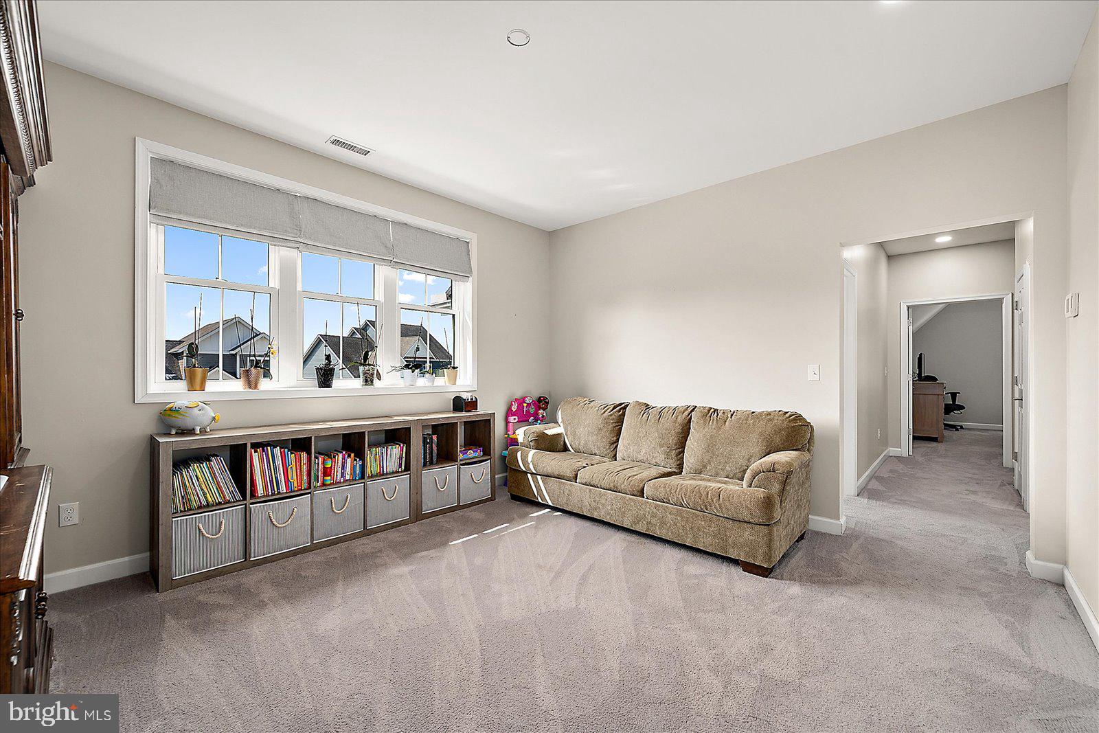 GLEN RIDDLE - Residential