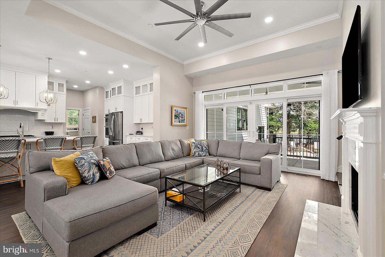 GLEN RIDDLE - Residential