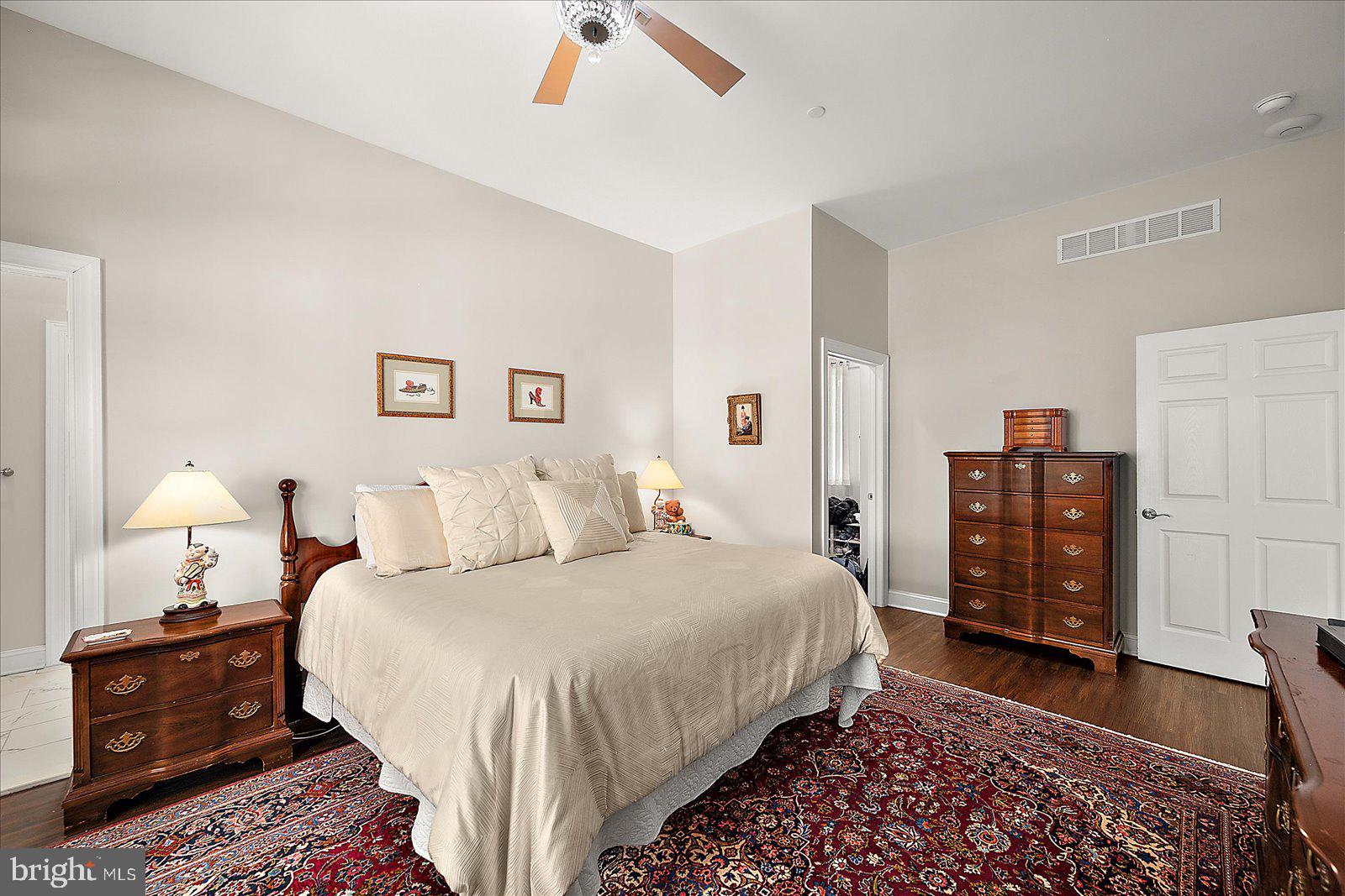 GLEN RIDDLE - Residential