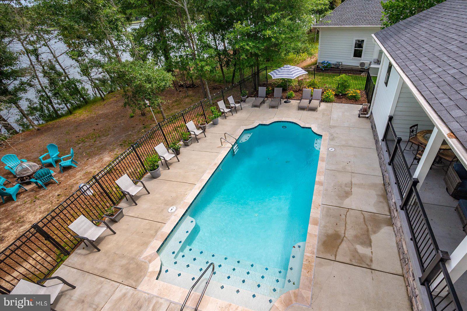 GLEN RIDDLE - Residential