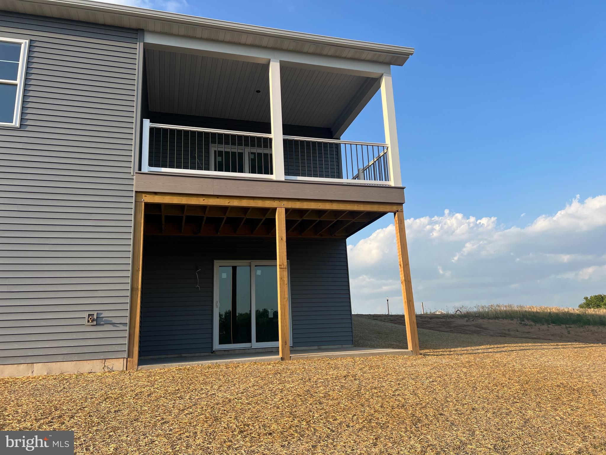 STONEYBROOK OF ELIZABETHTOWN - Residential