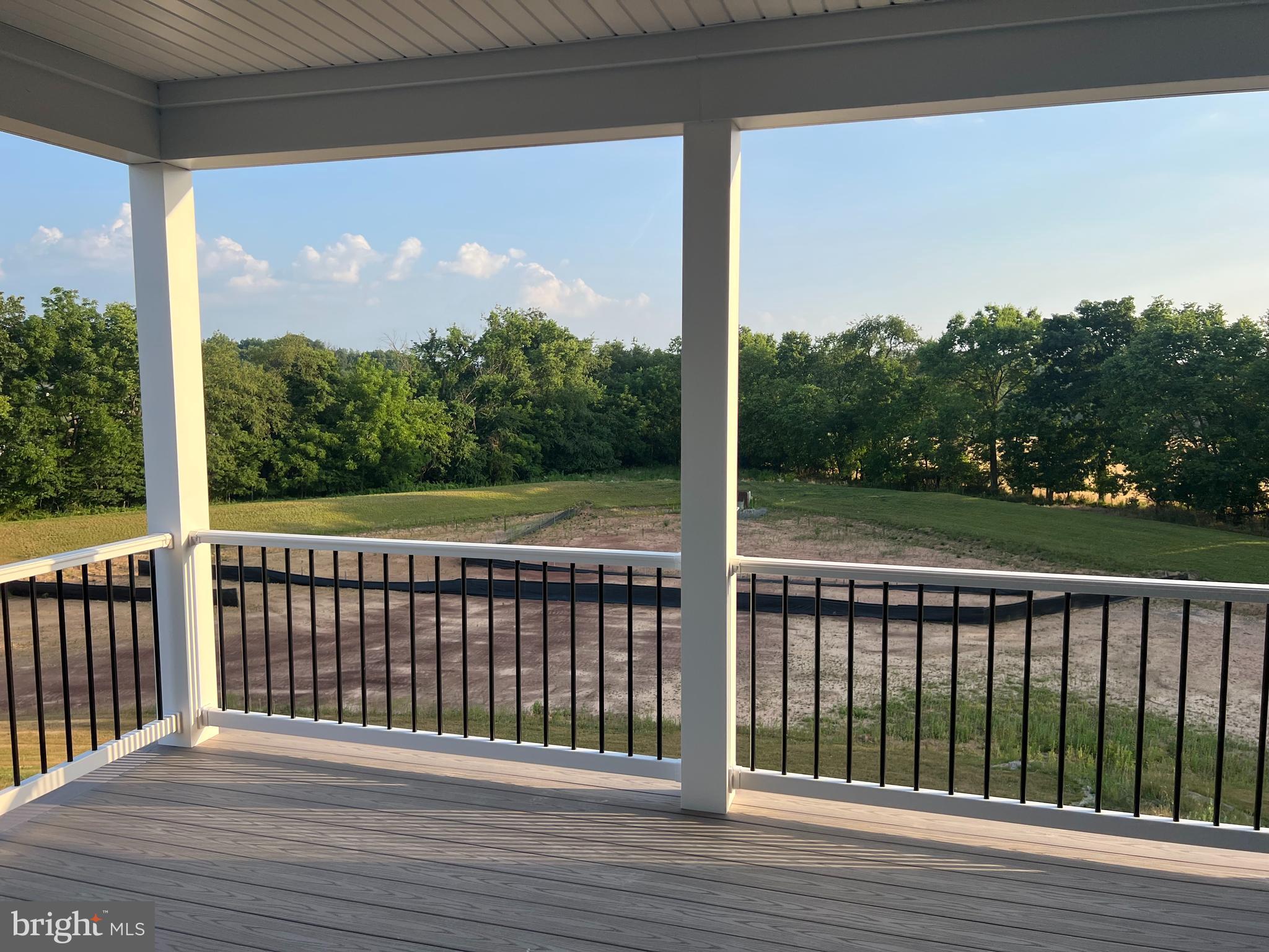 STONEYBROOK OF ELIZABETHTOWN - Residential