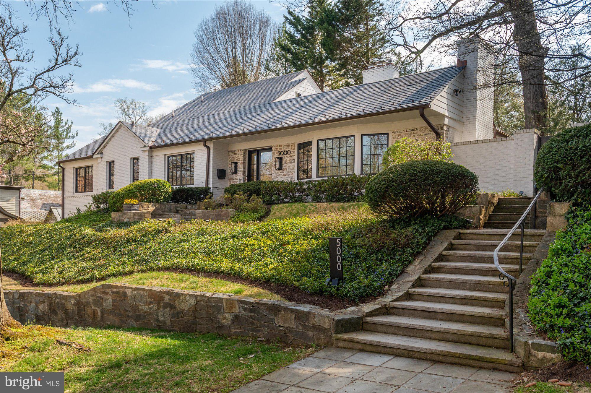SPRING VALLEY - Residential