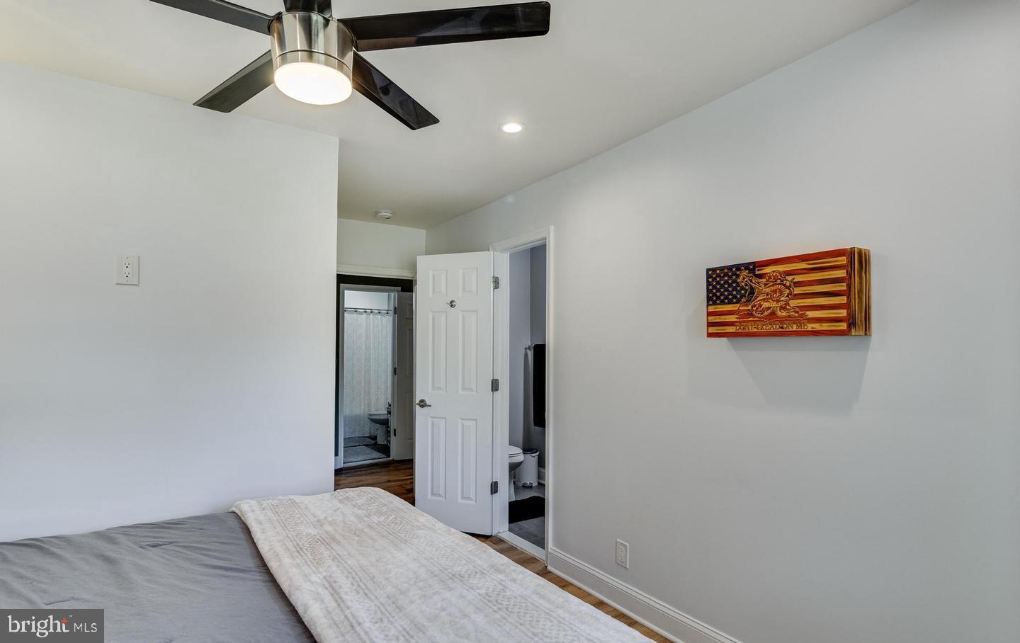 RIVER SPRINGS - Residential