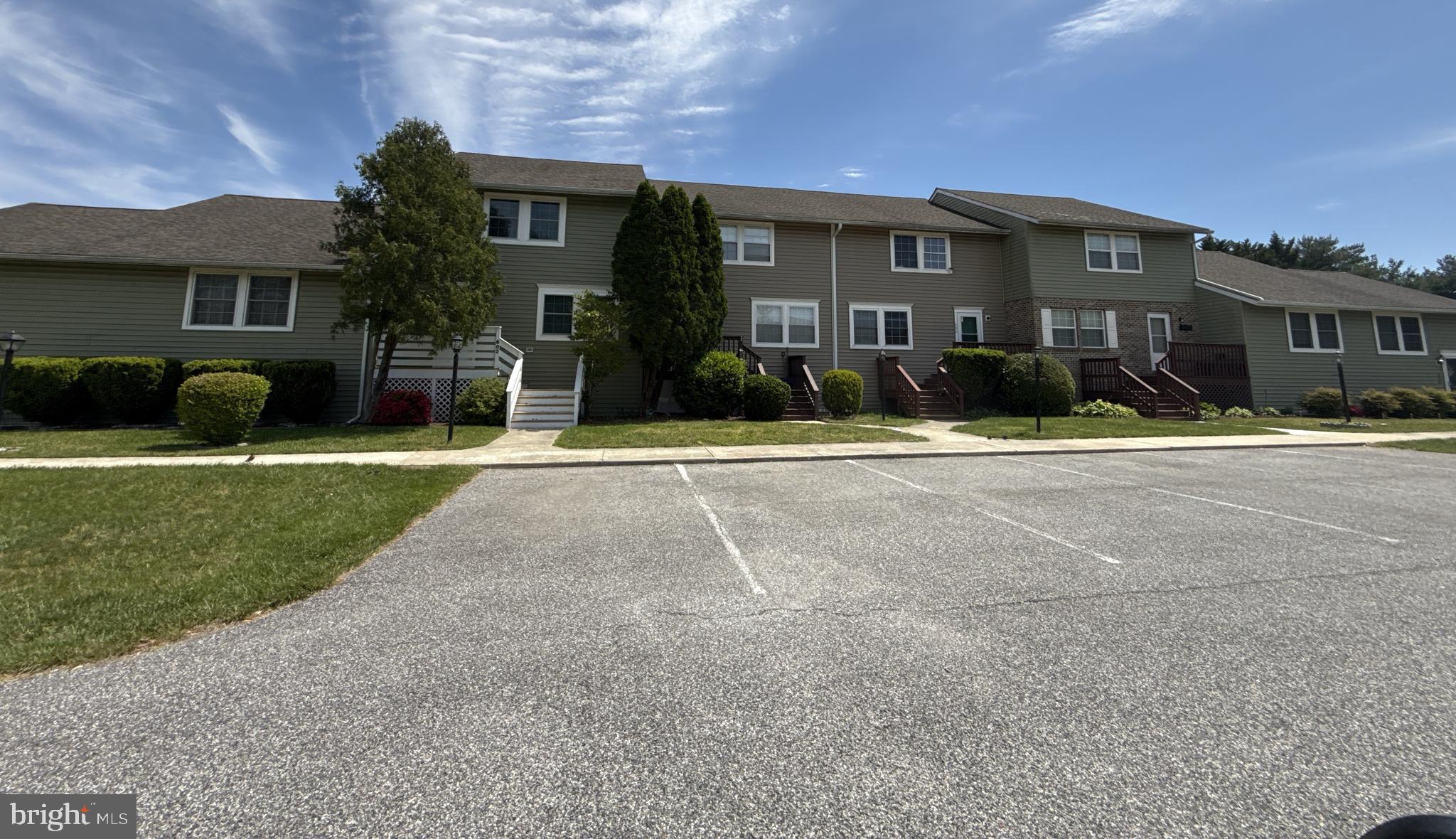 Welcome to this spacious 3-bedroom, 2.5-bath middle-unit townhome located in Easton. Conveniently situated near shopping, dining, parks, schools, and many of the amenities the town has to offer, this home also provides easy access to major highways for commuters
The main living area features a large, combined living and dining room, perfect for everyday living and entertaining. Step outside onto the rear deck for outdoor relaxation and enjoyment. The galley-style kitchen offers ample cabinet space and includes a cozy eat-in area for casual meals.
Upstairs, you'll find nearly 1,600 square feet of comfortable living space, including three generously sized bedrooms and two full bathrooms. The lower level offers almost 800 square feet of additional space, providing endless possibilities for storage, a home gym, recreation room.  A rear-loading garage adds convenience and extra storage options.
Don't miss this opportunity to own a well-located townhome with plenty of space and easy access to everything Easton has to offer.