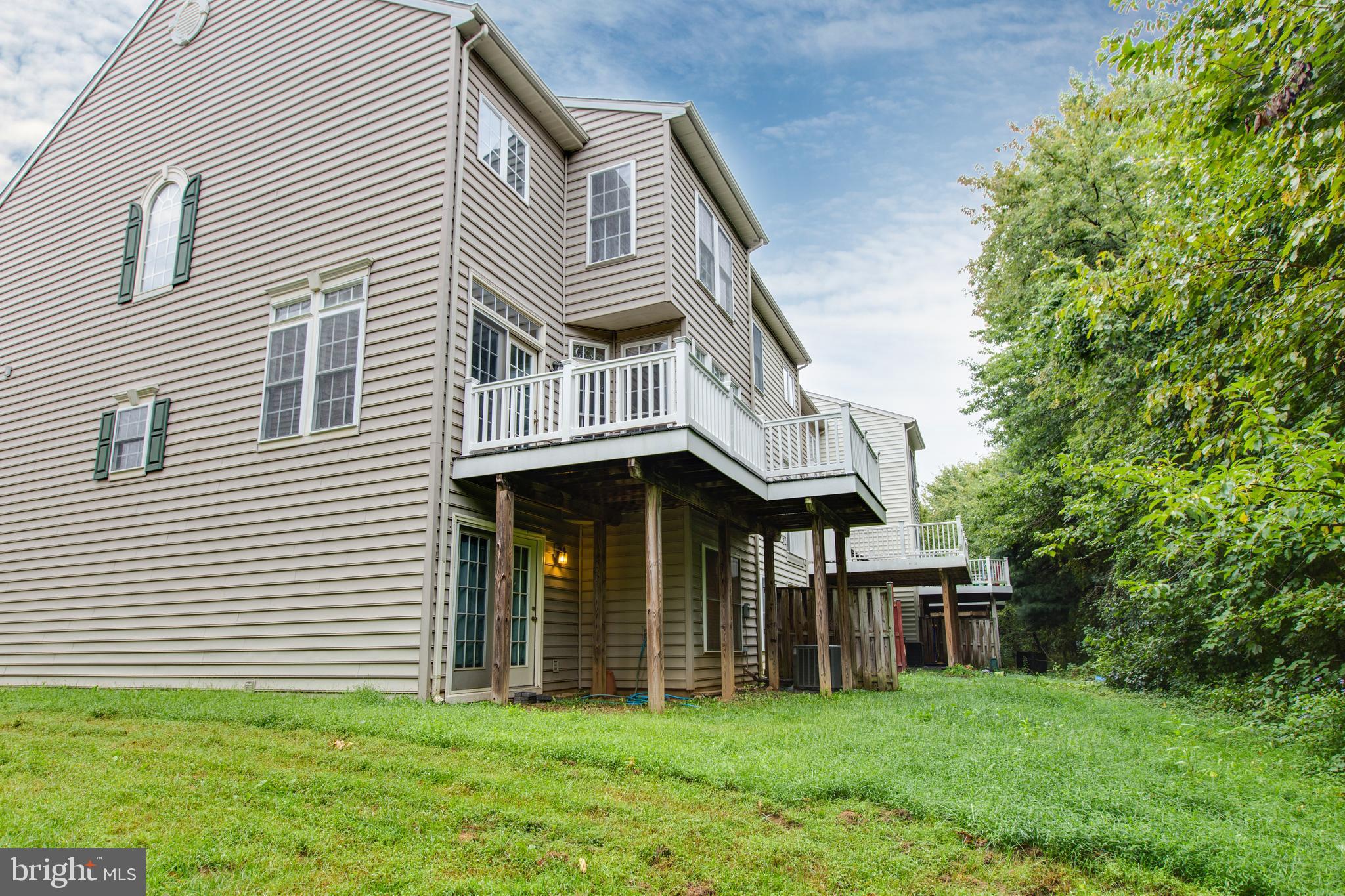 WAVERLY WOODS - Residential