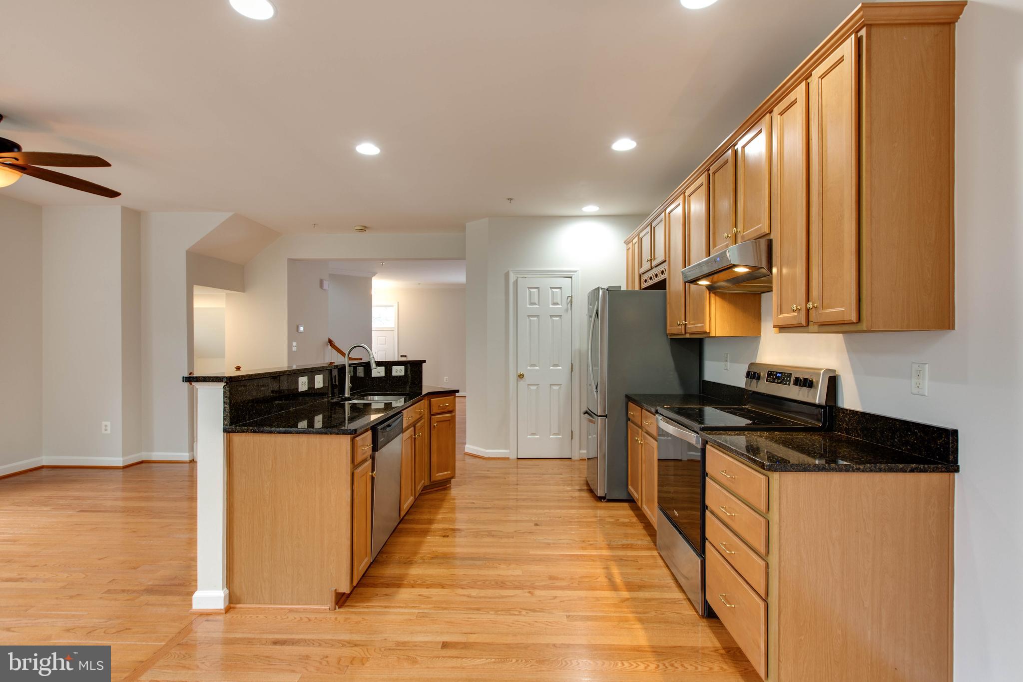 WAVERLY WOODS - Residential