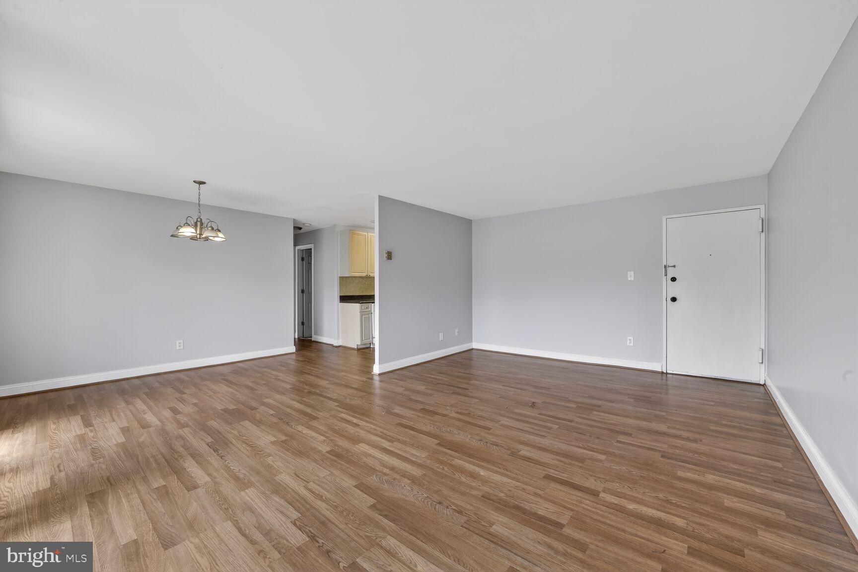 HYATTSVILLE - Residential