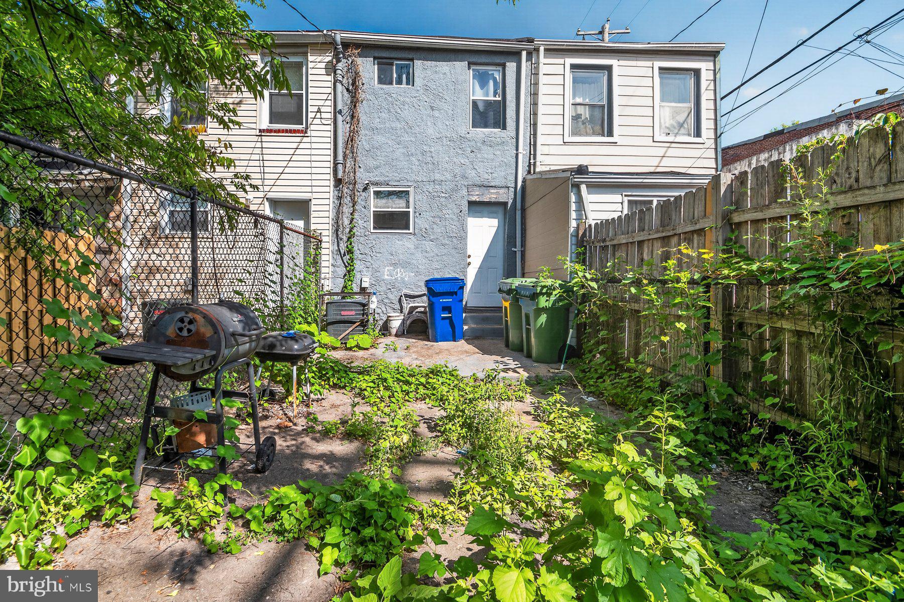 WASHINGTON VILLAGE - Residential