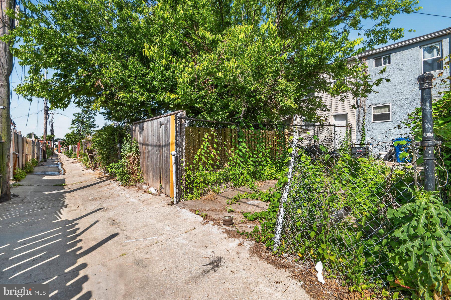 WASHINGTON VILLAGE - Residential