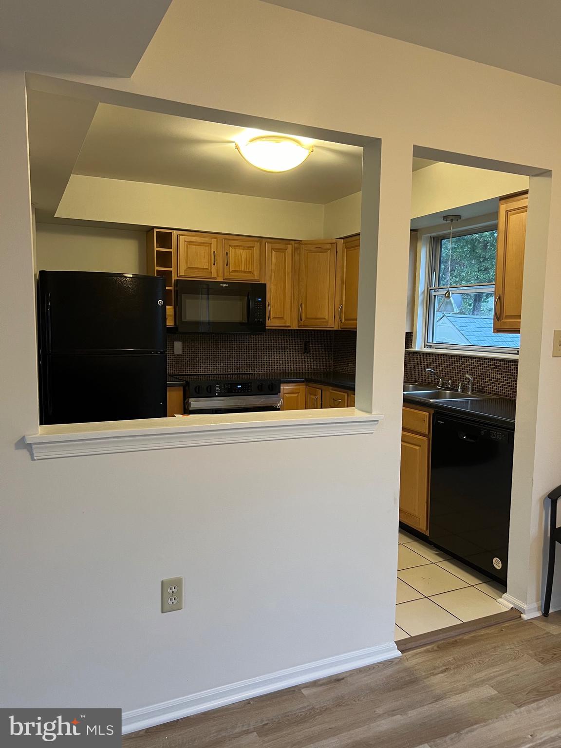 LAKE RIDGE - Residential