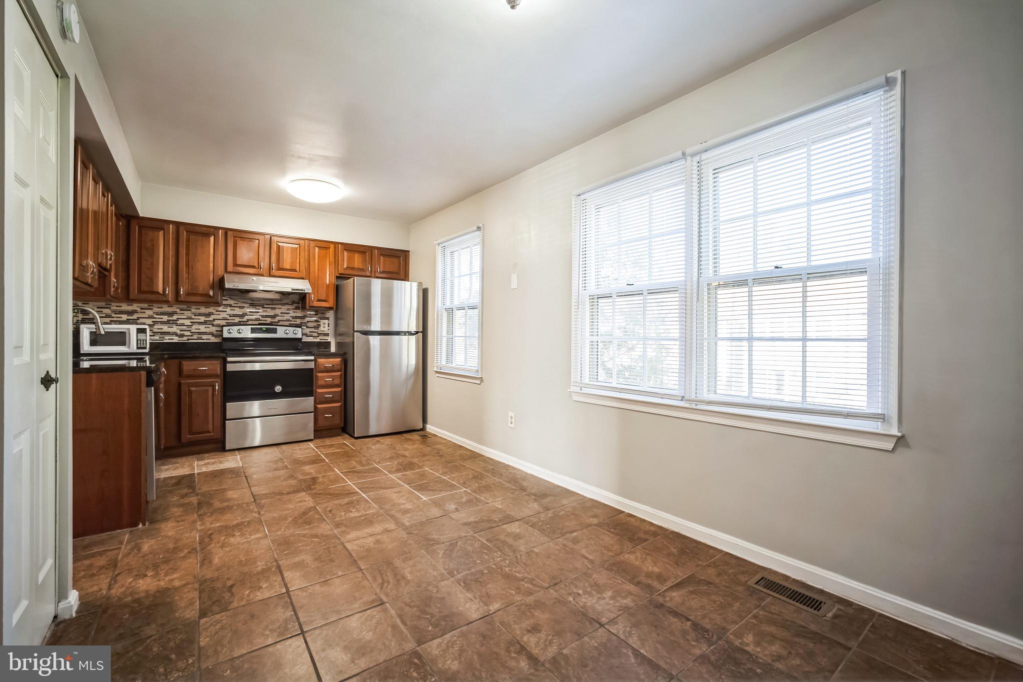 TWINBROOK - Residential Lease