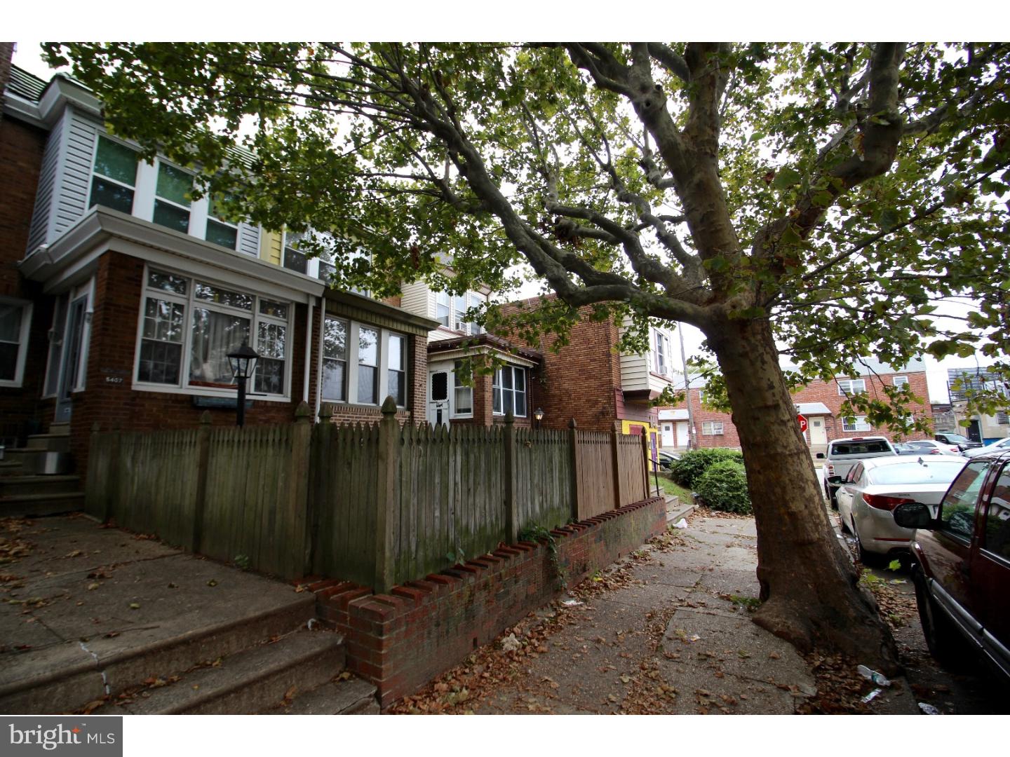 OXFORD CIRCLE - Residential