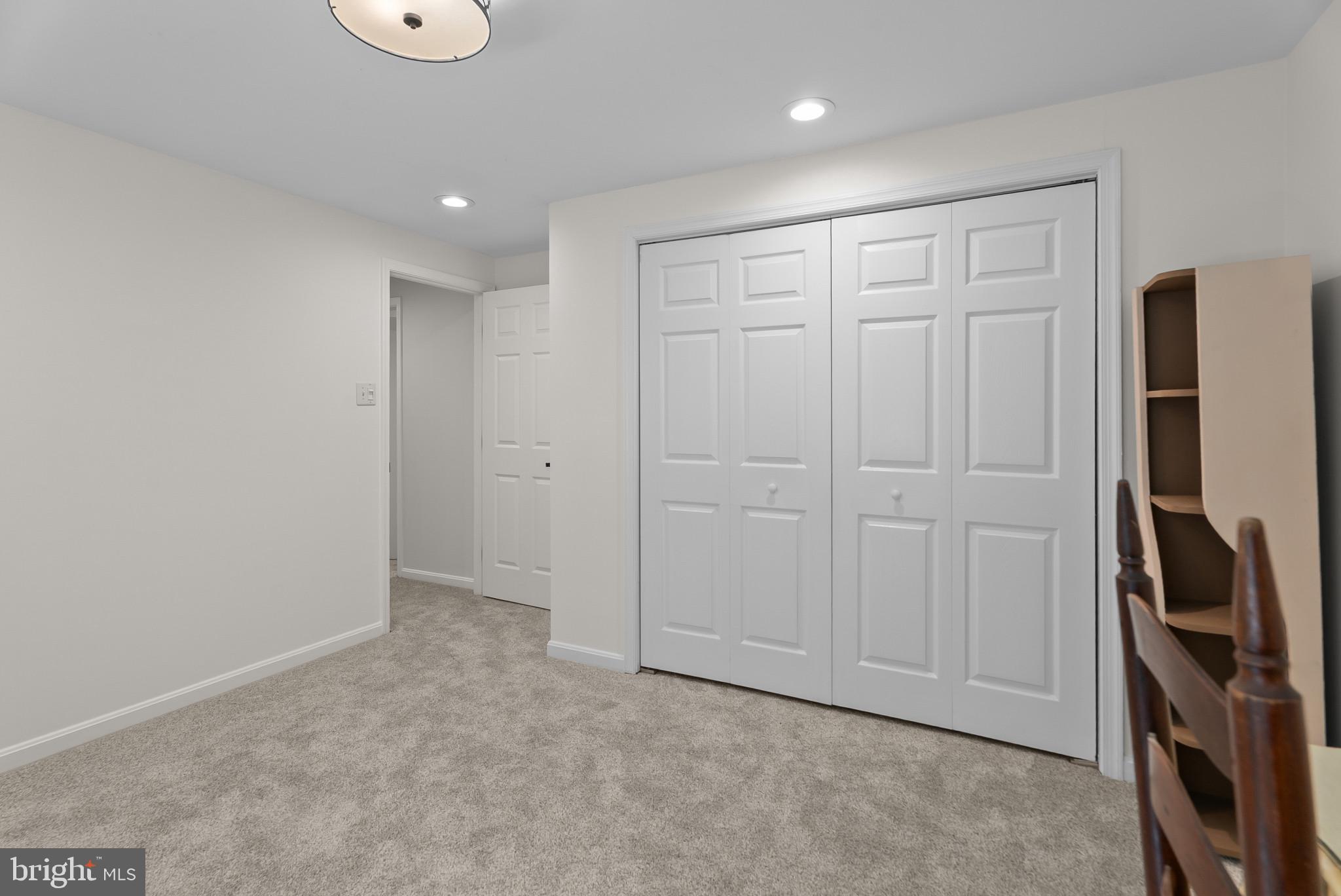 FOLLY FARMS - Residential