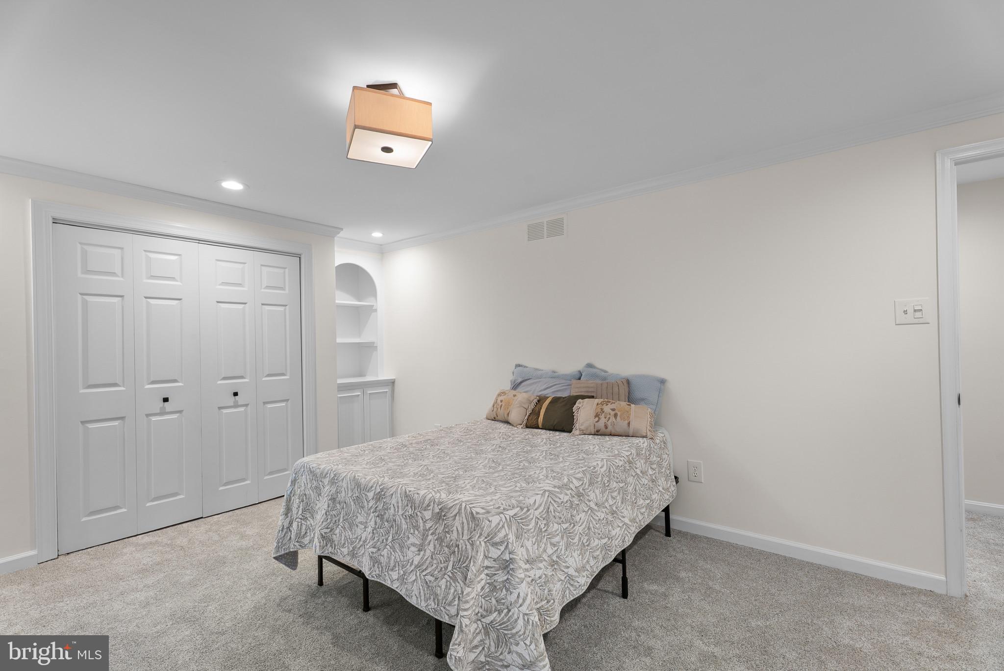 FOLLY FARMS - Residential