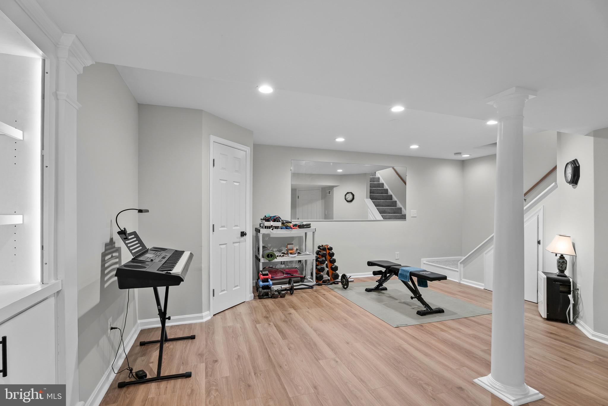 FOLLY FARMS - Residential