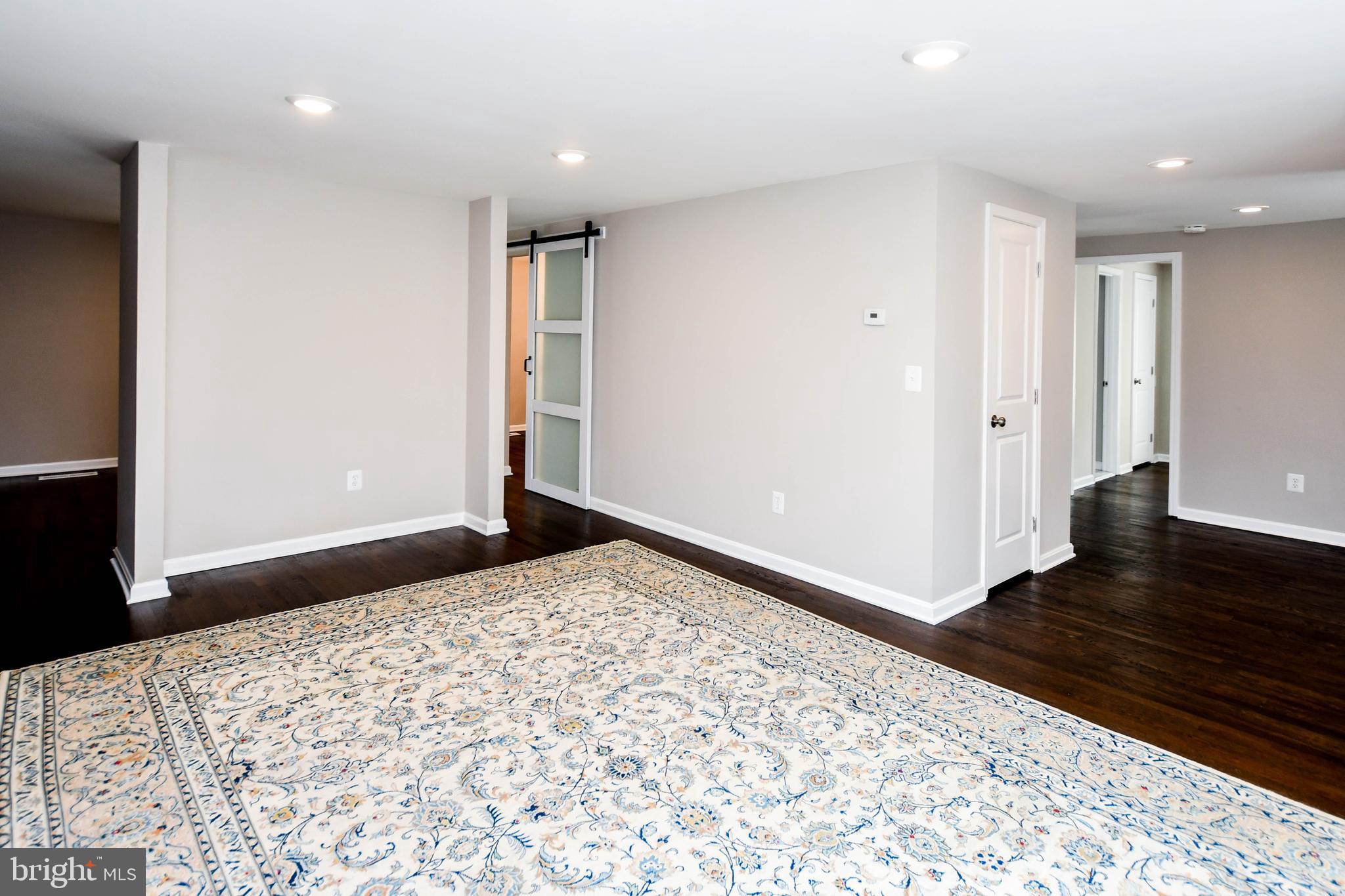COURTS OF WHETSTONE - Residential