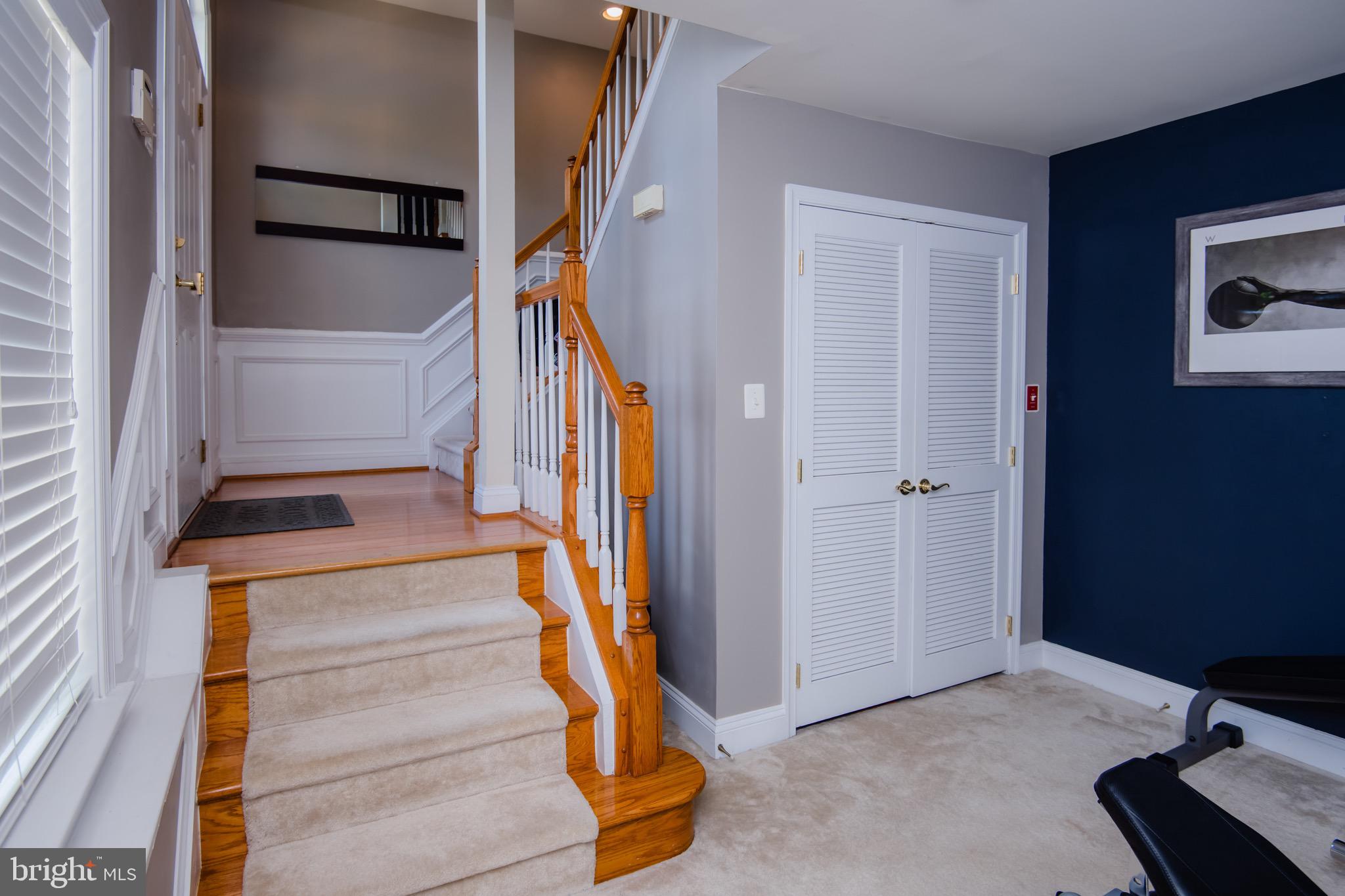ALCOVA HEIGHTS - Residential Lease