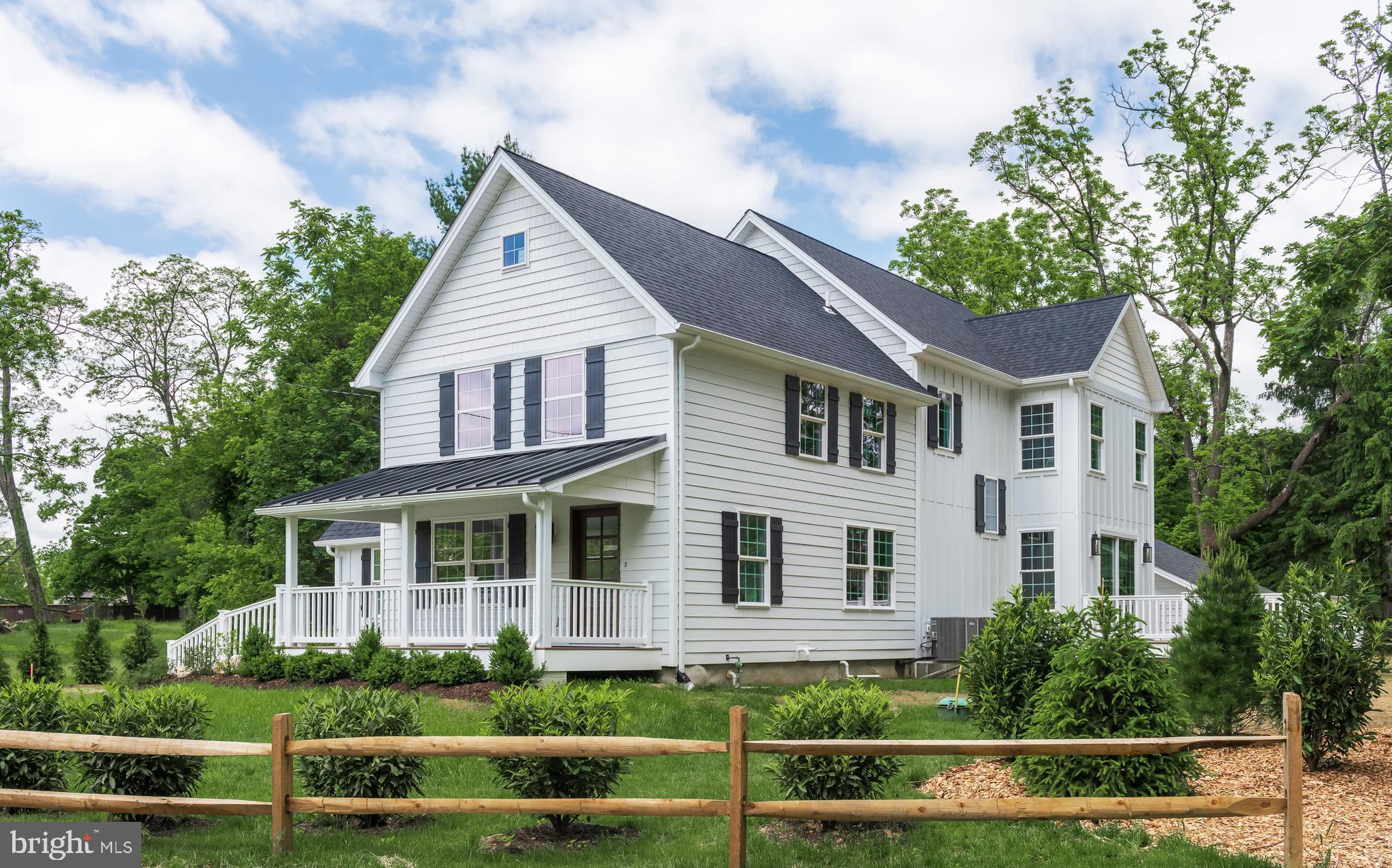 LEOPARD FARMS - Residential