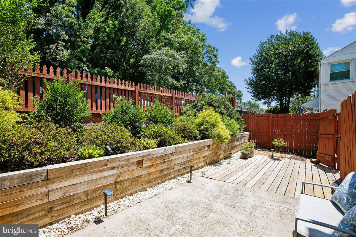 FORT BARNARD HEIGHTS - Residential