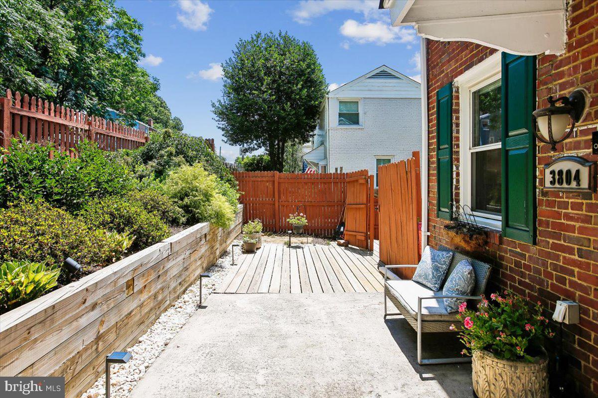 FORT BARNARD HEIGHTS - Residential