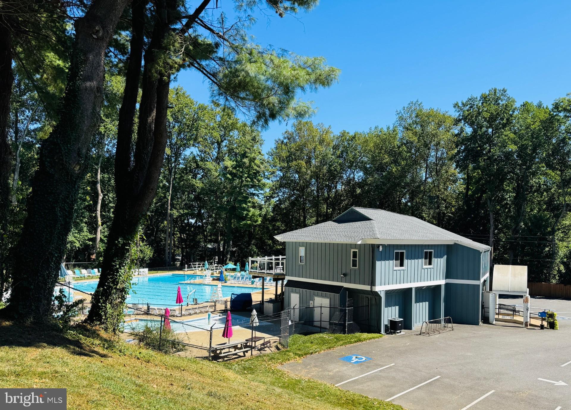 MANTUA HILLS - Residential