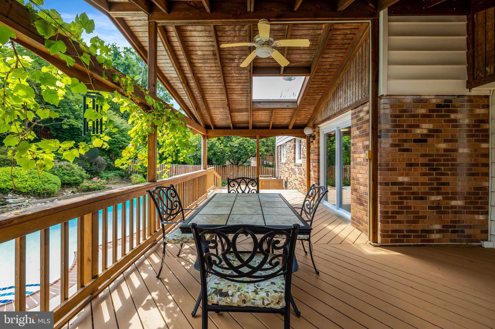 MANTUA HILLS - Residential