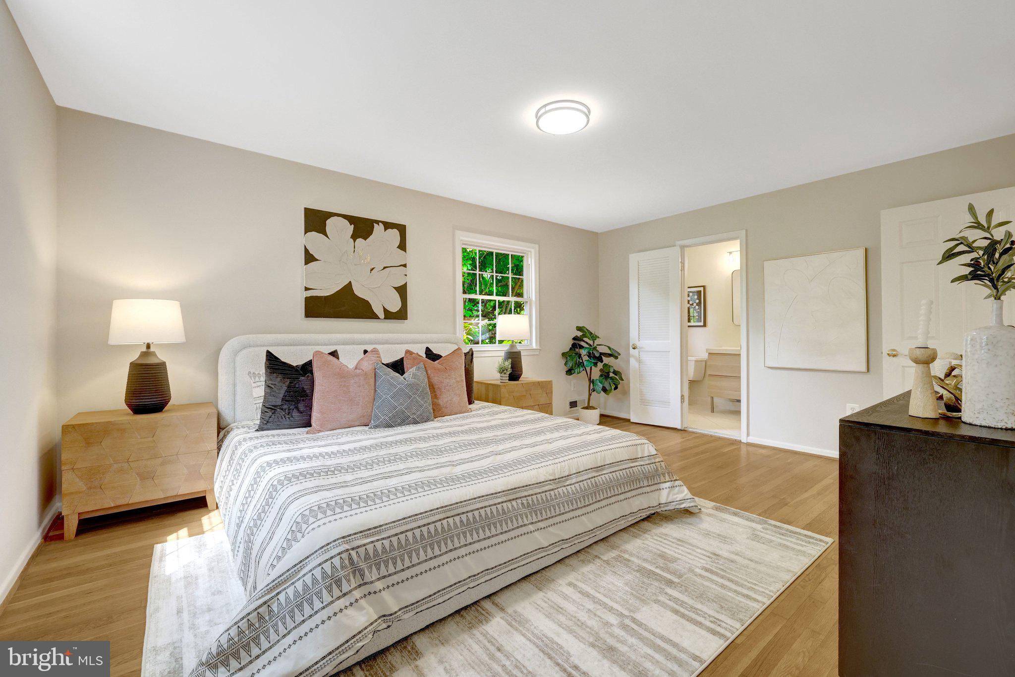 MANTUA HILLS - Residential